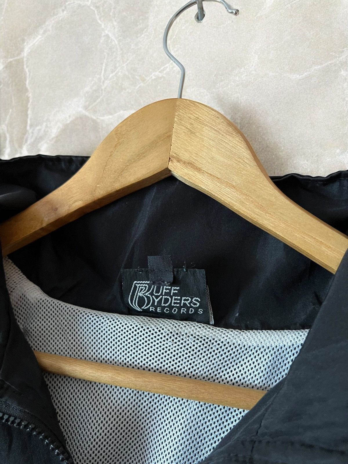 Rap Tees × Ruff Ryders × Vintage RUFF RYDERS VINTAGE Hooded JACKET RAP windbreaker waterproof Size US XL / EU 56 / 4 - 9 Thumbnail