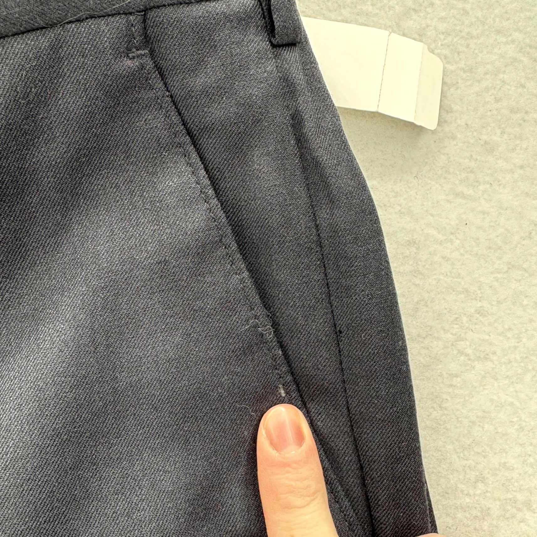 Jos. A. Bank Jos A Bank Joseph Slim Fit Pants Mens 33 Navy 100% Wool Dress Slacks Trousers Size US 33 - 4 Thumbnail