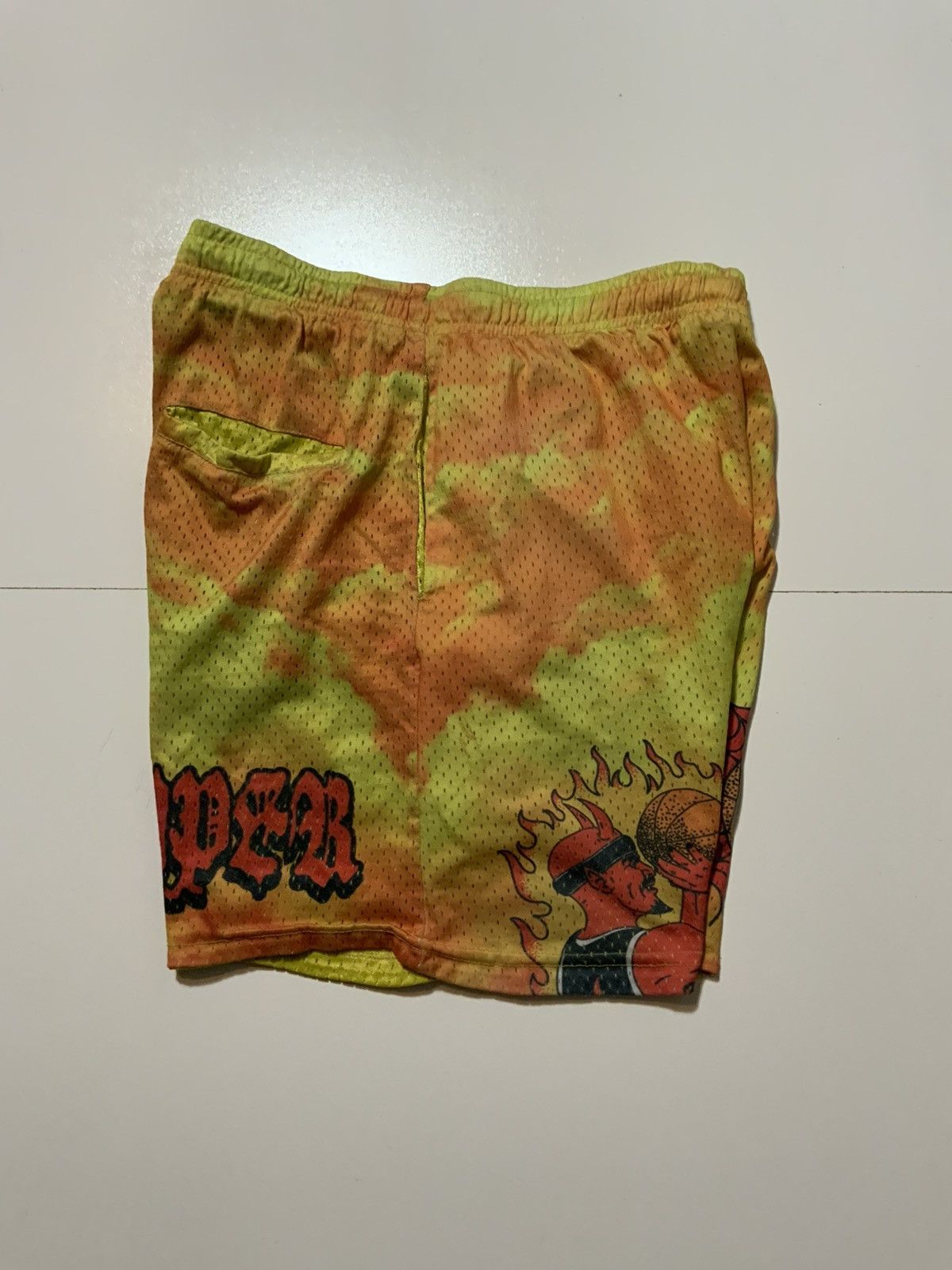Market $129 Chinatown Market Unholy Jumper Flames 6.5 Inseam Shorts Size US 32 / EU 48 - 11 Thumbnail