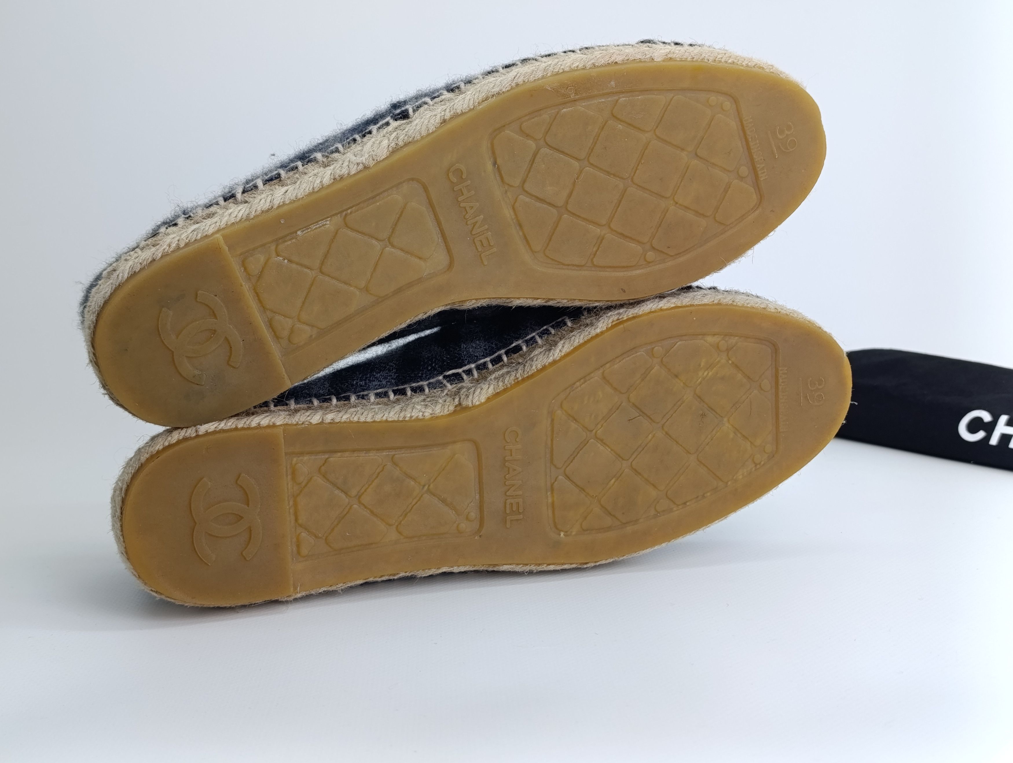 Chanel CHANEL ESPADRILLES FLANNEL CC LOGO GRAY WEDGE SHOES Size US 9 / IT 39 - 14 Thumbnail