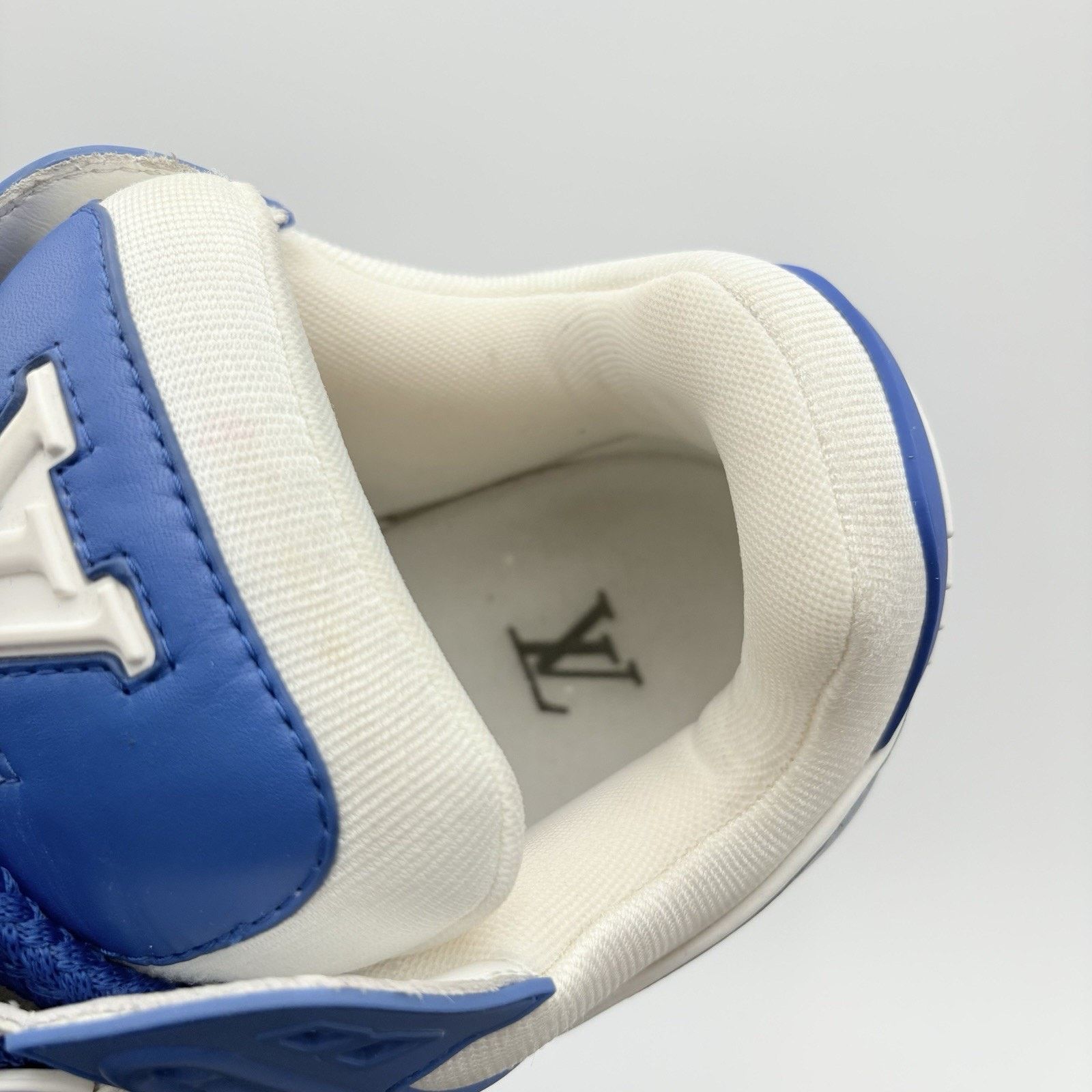 Louis Vuitton Louis Vuitton Maxi ' Blue White ' | GREAT CONDITION! Size US 10.5 / EU 43-44 - 12 Thumbnail