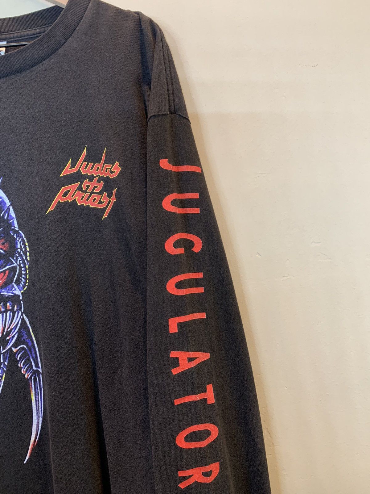 Band Tees × Judas Priest × Vintage *RARE* Vintage 90’s Judas Priest Jugulator Long Sleeve Shirt Size US XL / EU 56 / 4 - 3 Thumbnail