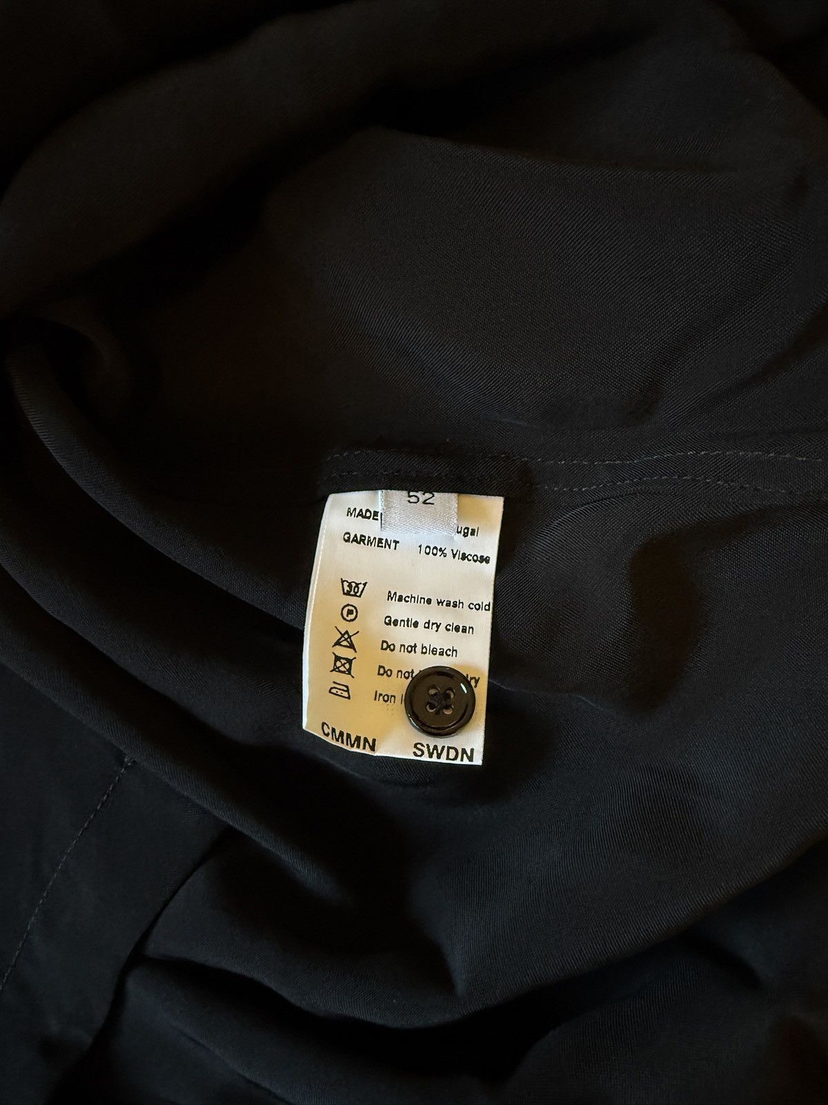 CMMN SWDN CMMN SWDN Black viscose button up Size US XL / EU 56 / 4 - 7 Thumbnail