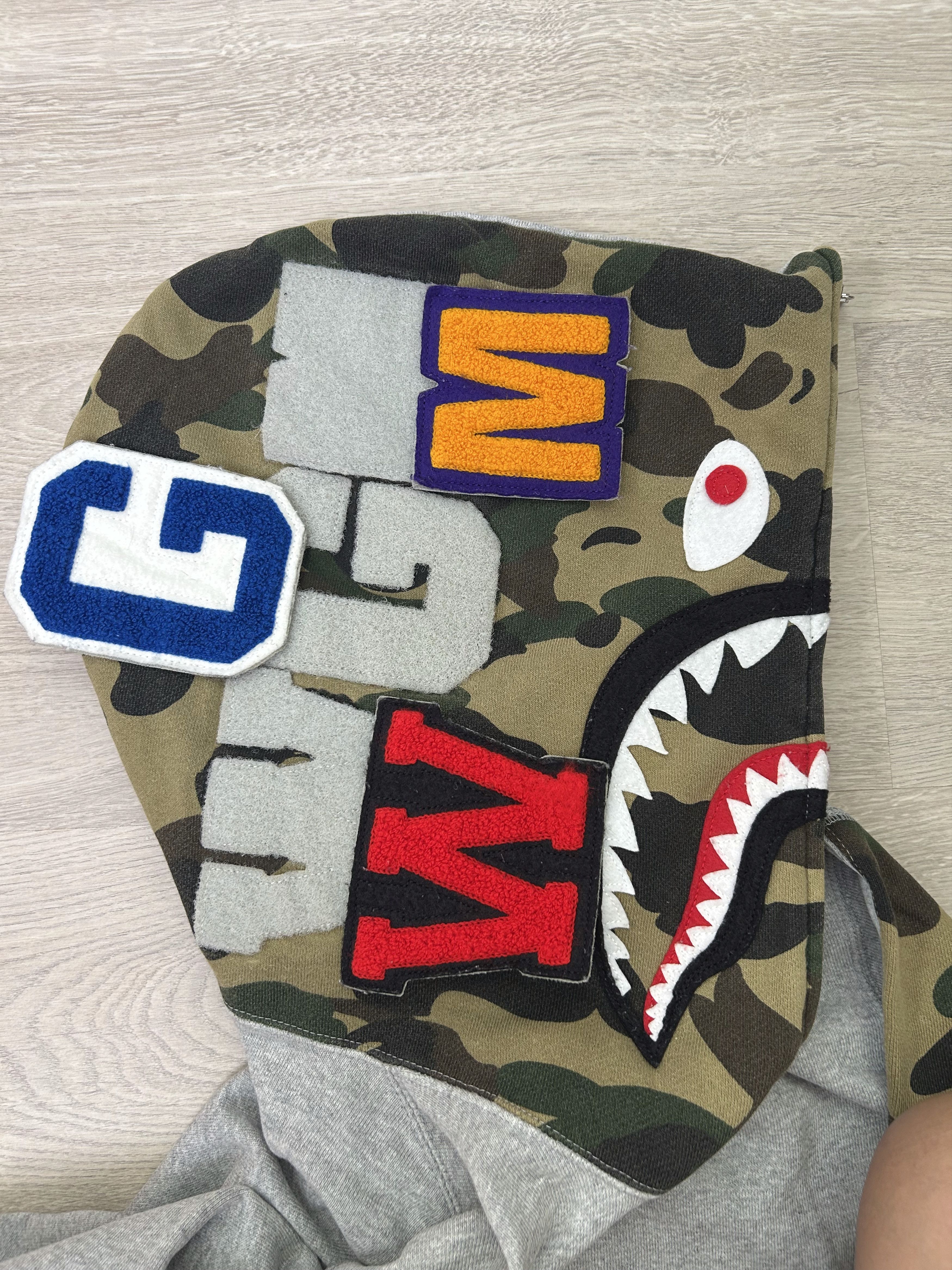 Bape BAPE Grey x 1st Camo Shark Full Zip Hoodie [Size M] Size US M / EU 48-50 / 2 - 9 Thumbnail