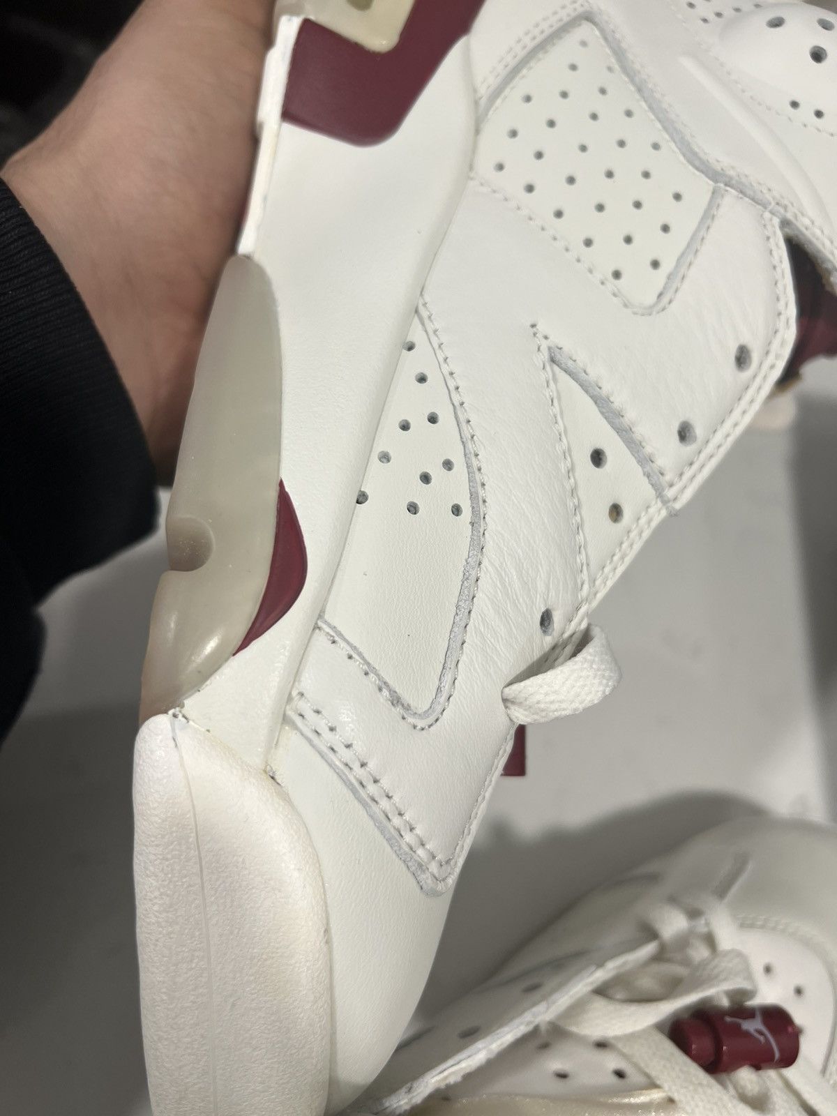 Jordan Brand Nike Jordan 6 maroon retro 2015 sz 8 Size US 8 / EU 41 - 10 Thumbnail