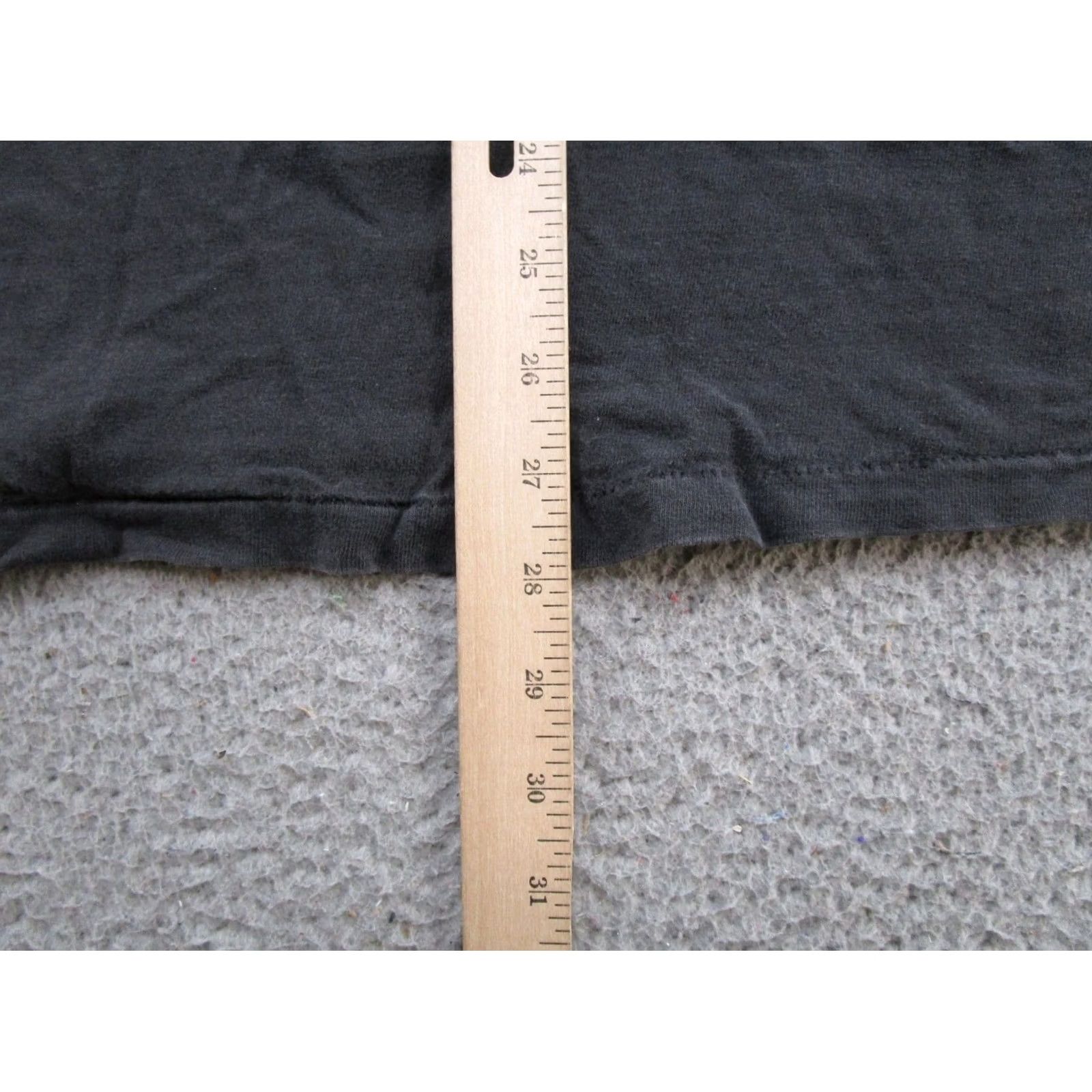 Hanes VINTAGE 90s Wolf Nature Graphic Tee Hanes T-Shirt Mens XL Black Cotton Crew Neck Short Sleeve Shirt Nature 90s Mens Size US XL / EU 56 / 4 - 7 Thumbnail