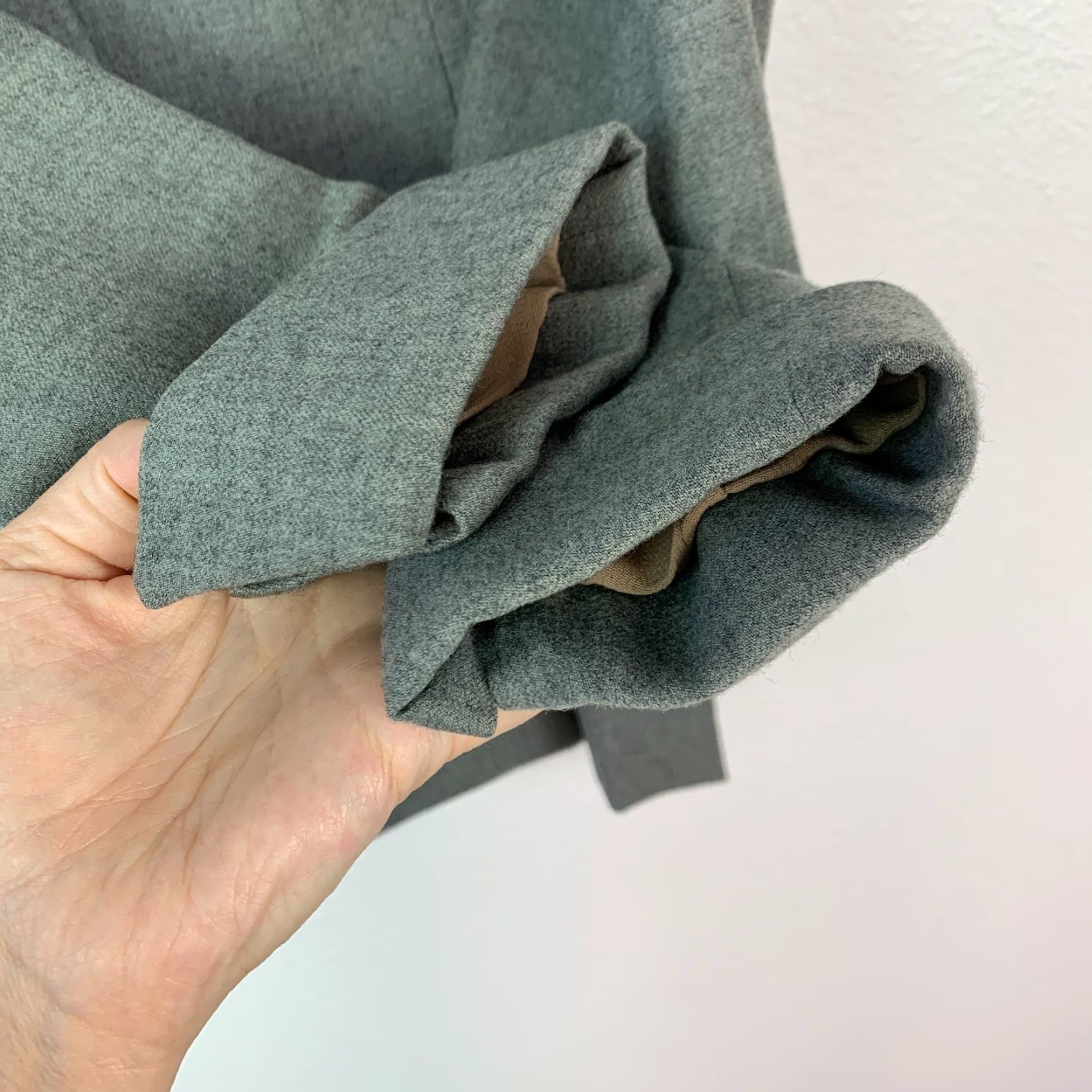 Vintage VINTAGE Unbranded HXG Wool Blazer Skirt Suit Womens 4 XS 2 Piece Gray Wool Set Includes Jacket Skirt Winter Fall 100% Wool Dry Clean Only Mens? No. Size 27" / US 4 / IT 40 - 6 Thumbnail