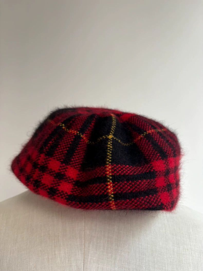 Vivienne Westwood Vivienne Westwood Old red and black checkered old berets Size ONE SIZE - 4 Thumbnail