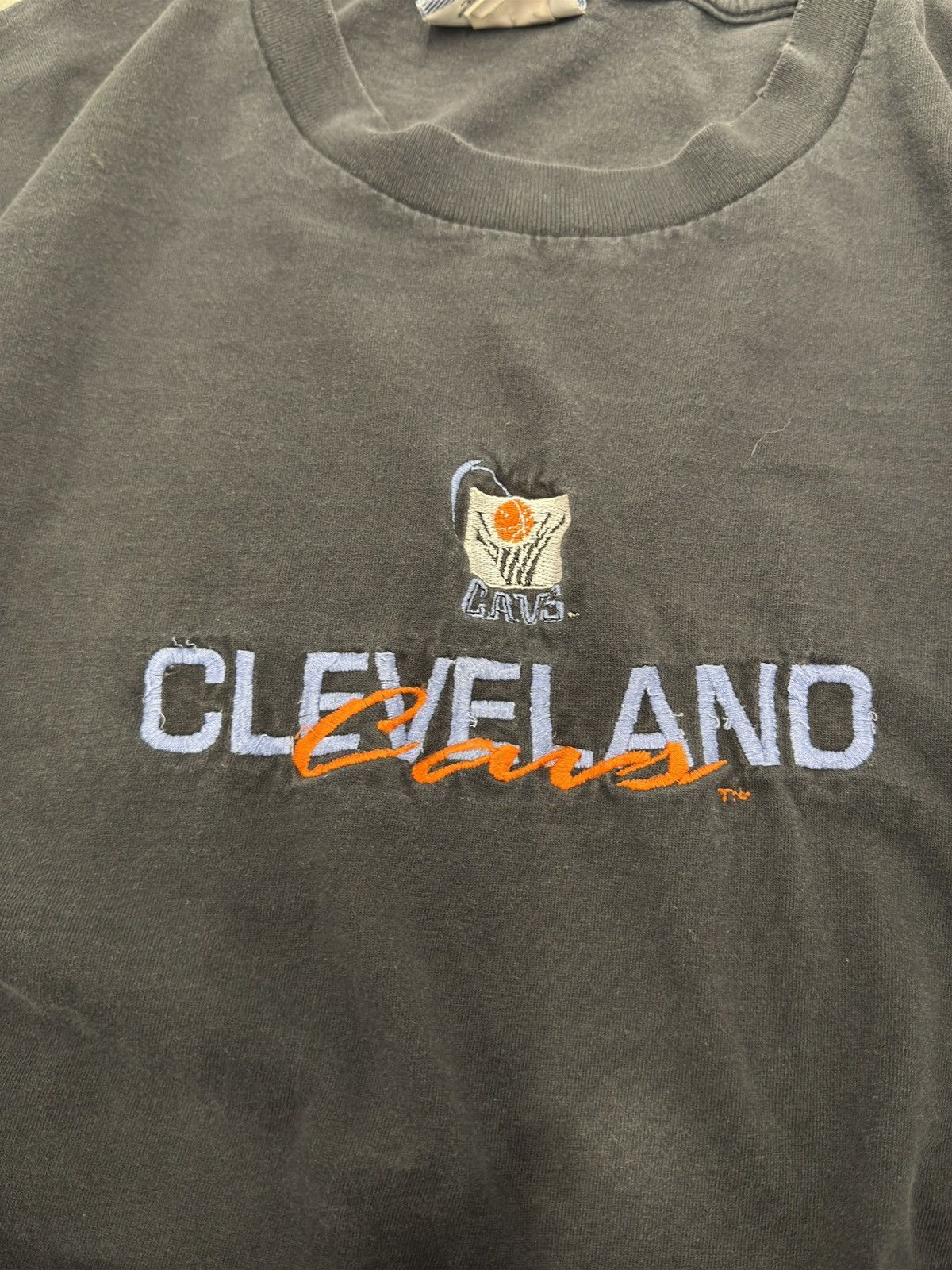 Designer × Vintage 90s cleveland cavaliers tshirt Size US L / EU 52-54 / 3 - 3 Thumbnail