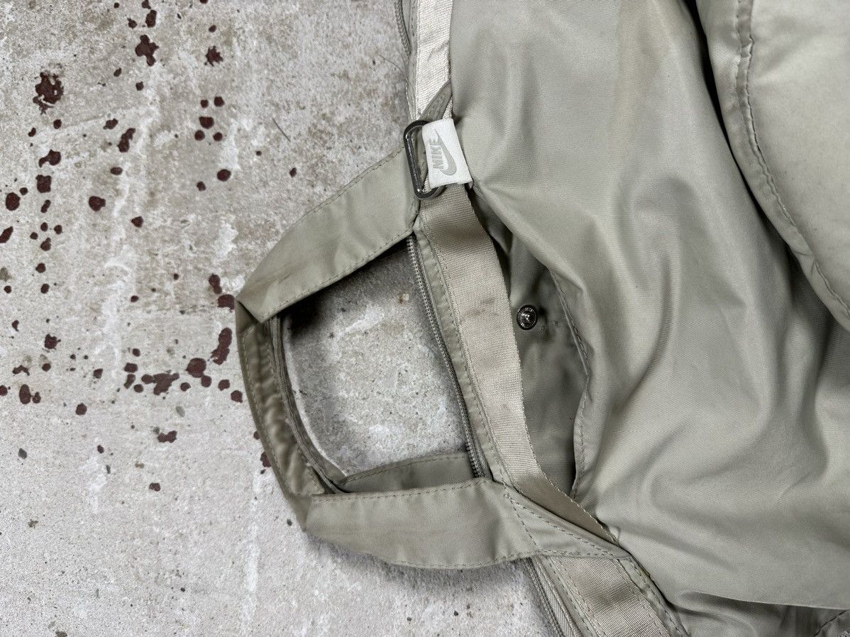 Nike Vintage Y2K Nike Tote Hand Bag Distressed Size ONE SIZE - 14 Thumbnail
