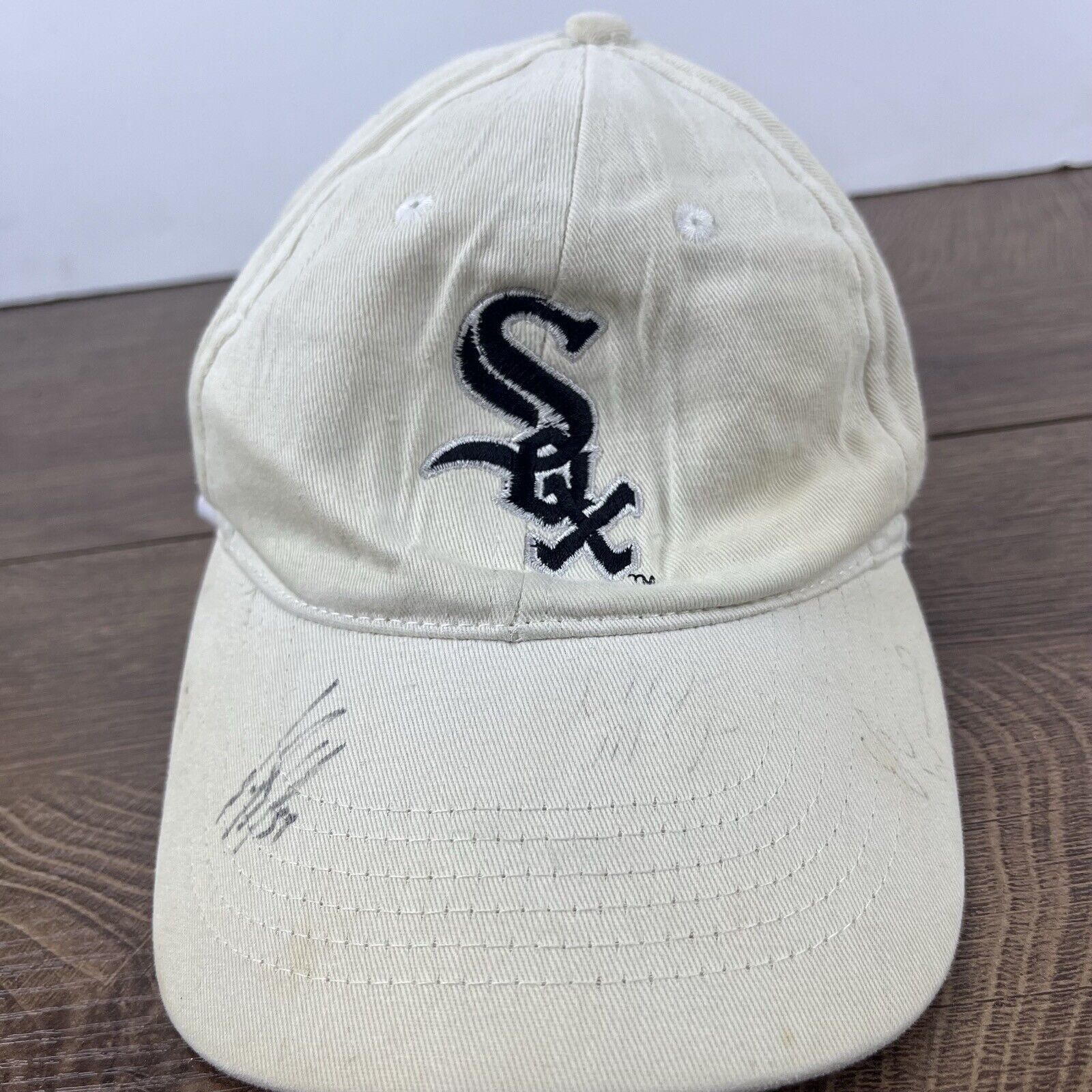 Other Chicago White Sox Hat White Chicago Adjustable Hat White Adu Size ONE SIZE - 4 Thumbnail