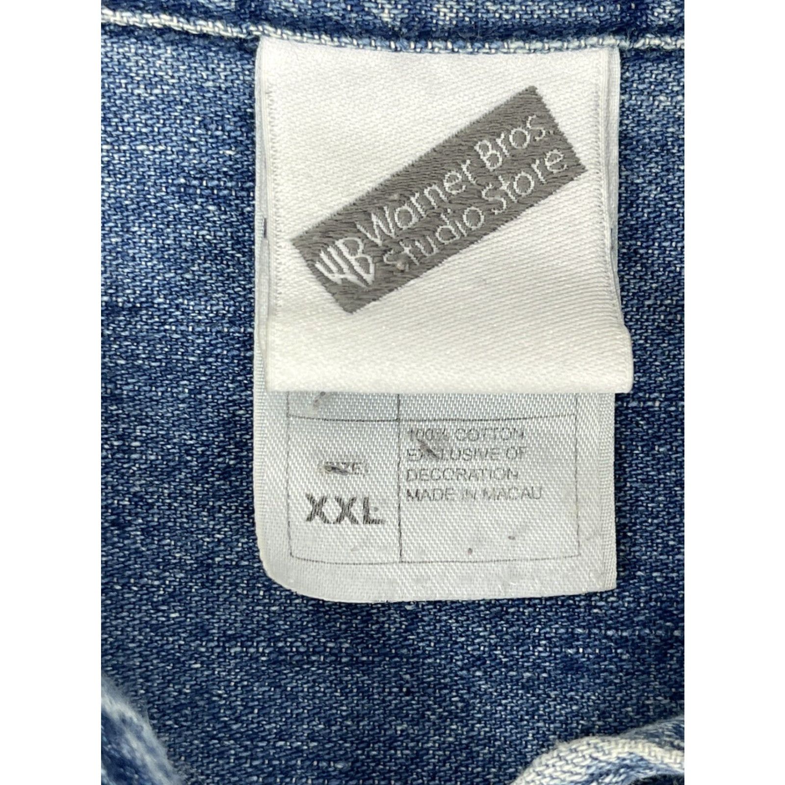 Vintage VINTAGE Warner Bros Taz Embroidered Denim Shirt Mens 2XL Blue 1999 90s Cowboy Rockabilly Workwear Button-Up Size US XXL / EU 58 / 5 - 3 Thumbnail