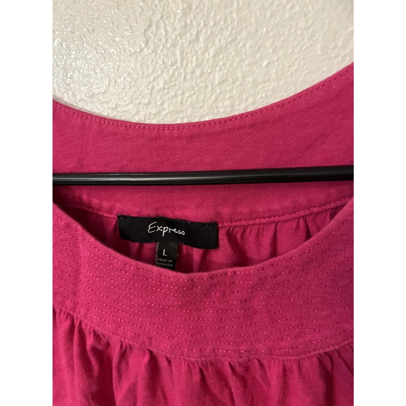 Express VINTAGE Express Women's Tank Top Size Large Casual Cotton Modal Spandex Hot Pink Crew Neck Size L / US 10 / IT 46 - 3 Thumbnail
