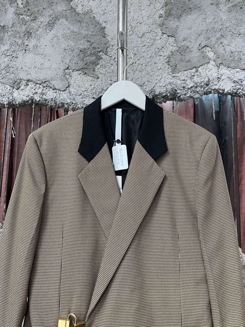 Givenchy Givenchy Size44 Belted Suit Size US M / EU 48-50 / 2 - 3 Thumbnail