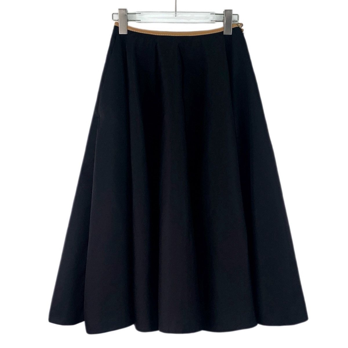 Prada Prada Black Triangle Logo Casual Flared Long Skirt K26WX Size 25" / US 0 / IT 36 - 1 Thumbnail