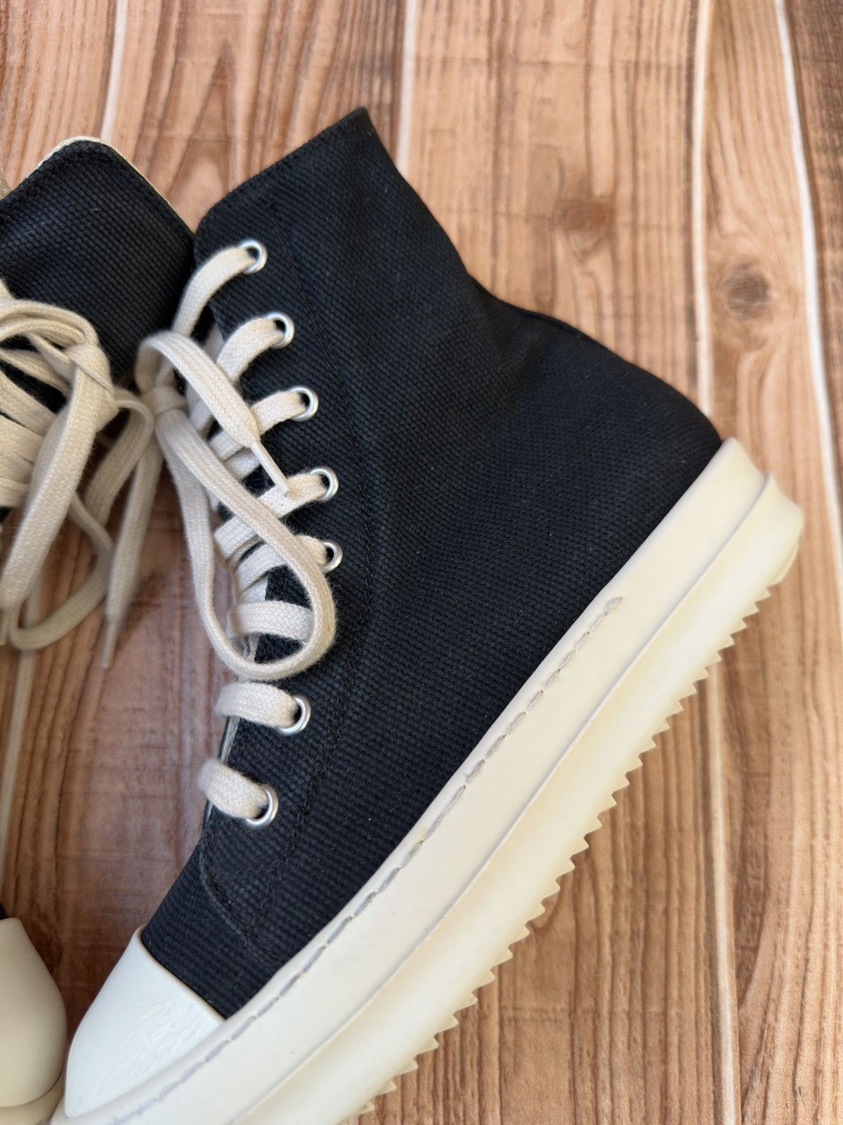 Rick Owens Rick Owens DRKSHDW Canvas Ramones High Tops Size US 6 / IT 36 - 6 Thumbnail