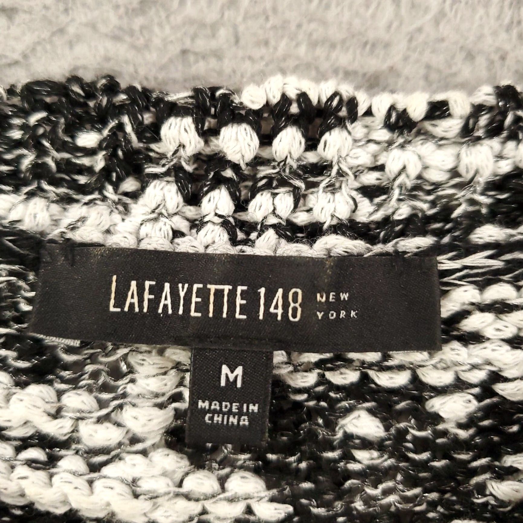 Vintage VINTAGE Lafayette 148 New York Sweater Cardigan Women's M Black Knit Button Pockets 3-4 Season Classic Size M / US 6-8 / IT 42-44 - 5 Thumbnail
