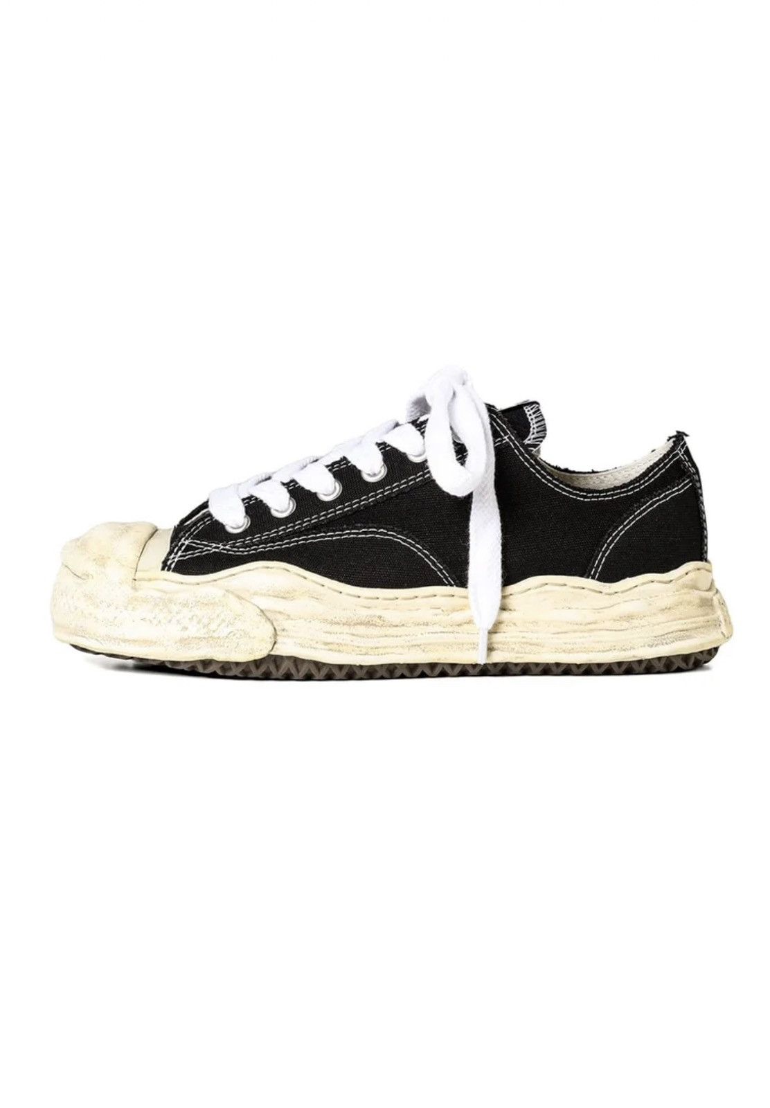 Maison MIHARA YASUHIRO Maison Mihara Yasuhiro Hank Low Top Sneakers Size US 9 / EU 42 - 2 Thumbnail