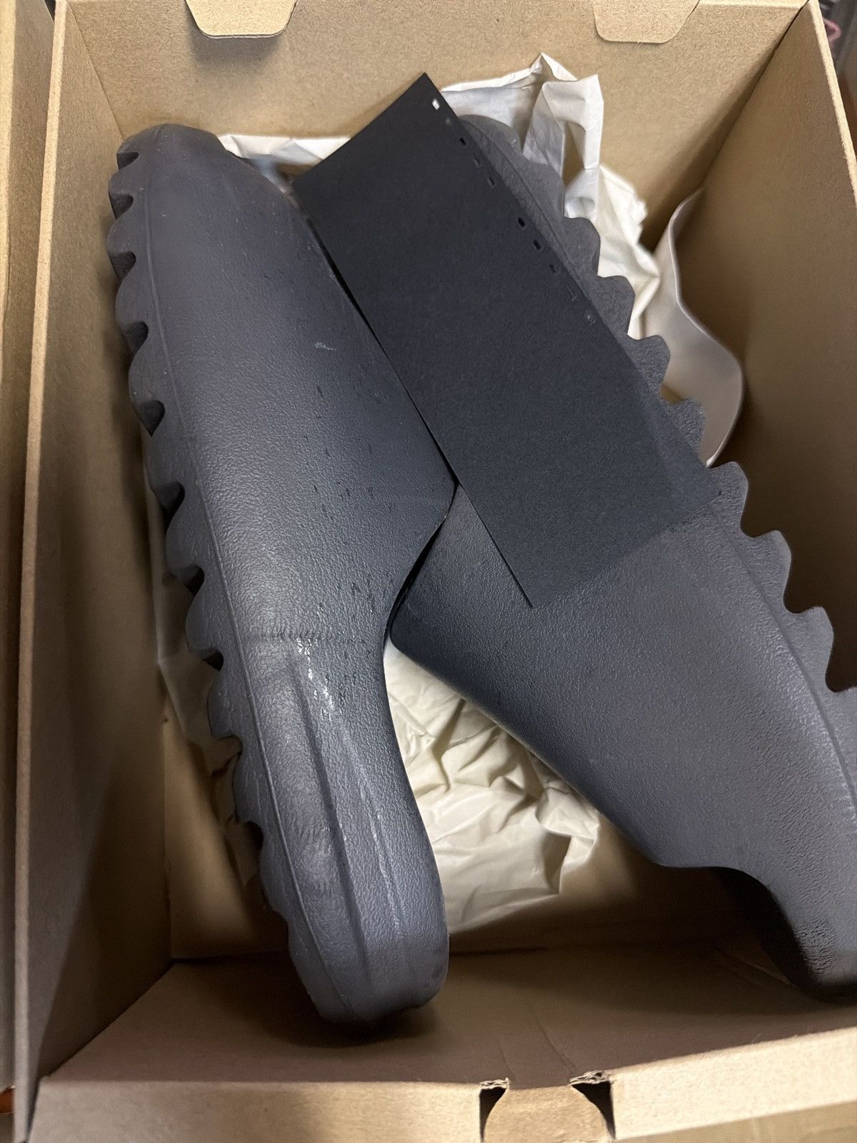 Yeezy last onyx drop Size US 10 / EU 43 - 5 Thumbnail