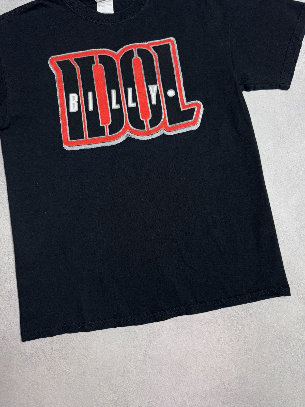 Band Tees Billy Idol 2010 Festival Band Music T-Shirt Double-Sided Size US M / EU 48-50 / 2 - 8 Thumbnail