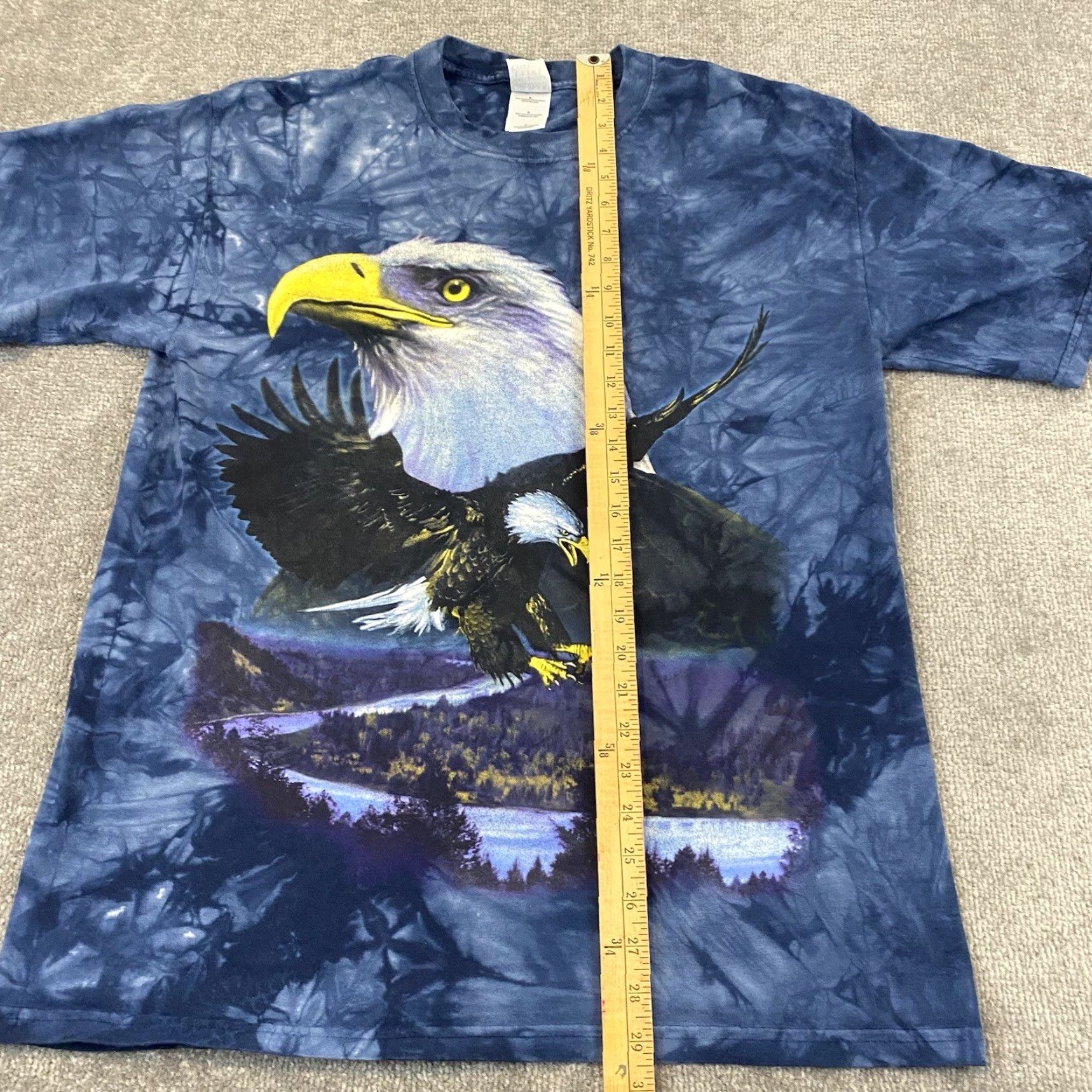 Gildan Gildan Eagle Shirt Men Large Blue Mountain Nature Animal Graphic Tee S/S Size US L / EU 52-54 / 3 - 6 Thumbnail