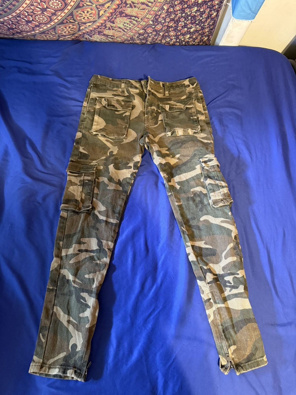 Fashion Nova Camo pants Size US 30 / EU 46 - 1 Thumbnail