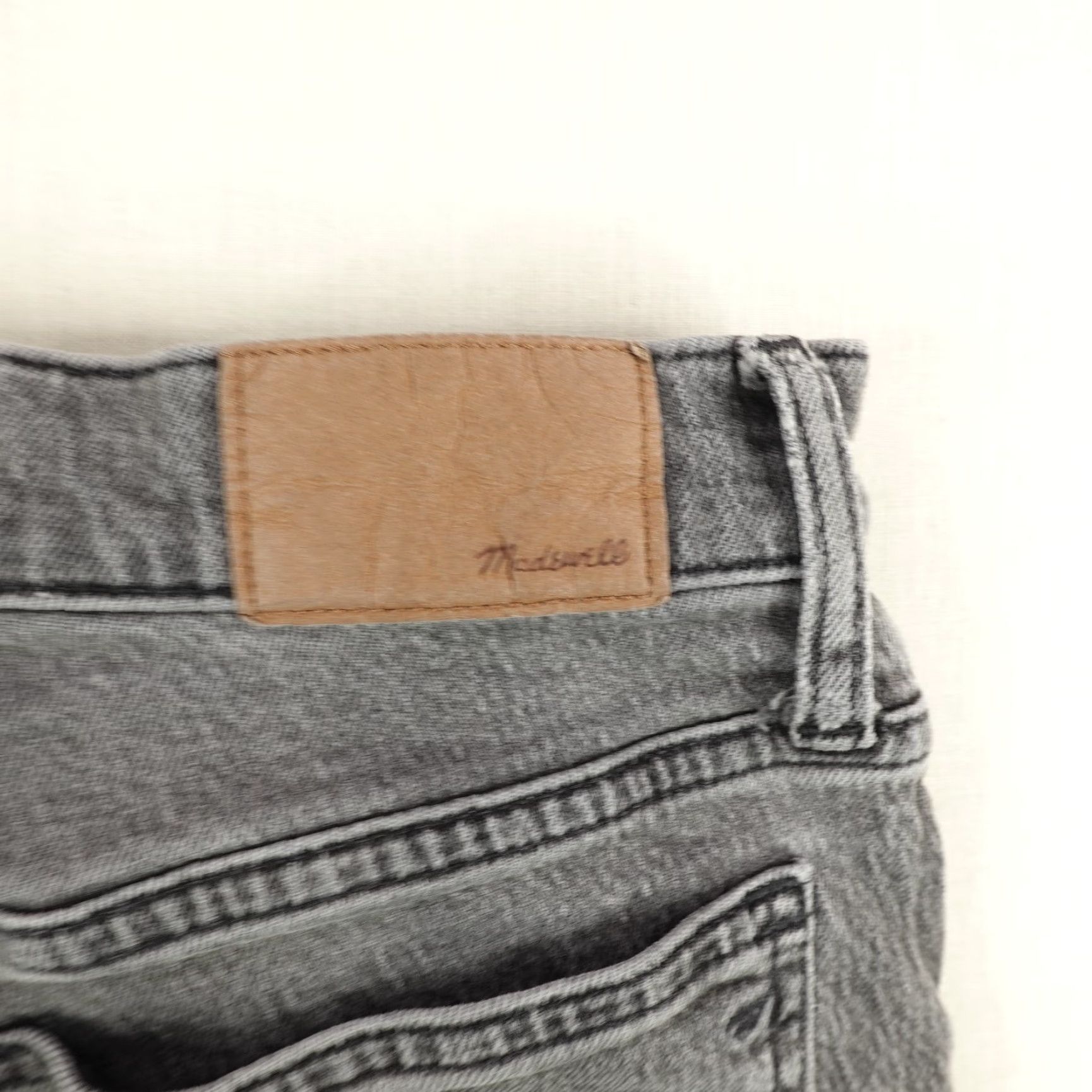 Madewell VINTAGE Madewell Shorts Womens 25 Gray Denim Jorts Cut-Off High Rise 3 in Inseam Casual Womens Size 26" / US 2 / IT 38 - 4 Thumbnail