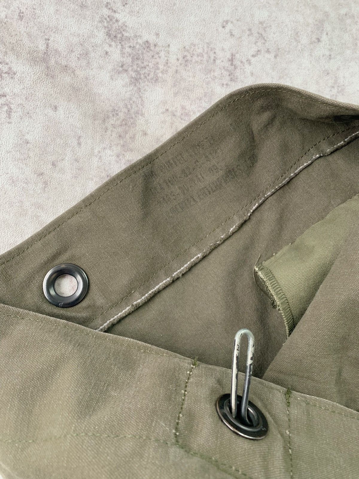 Vintage 1960s Sun Faded Distressed US Army Canvas Backpack Duffle Size ONE SIZE - 10 Thumbnail