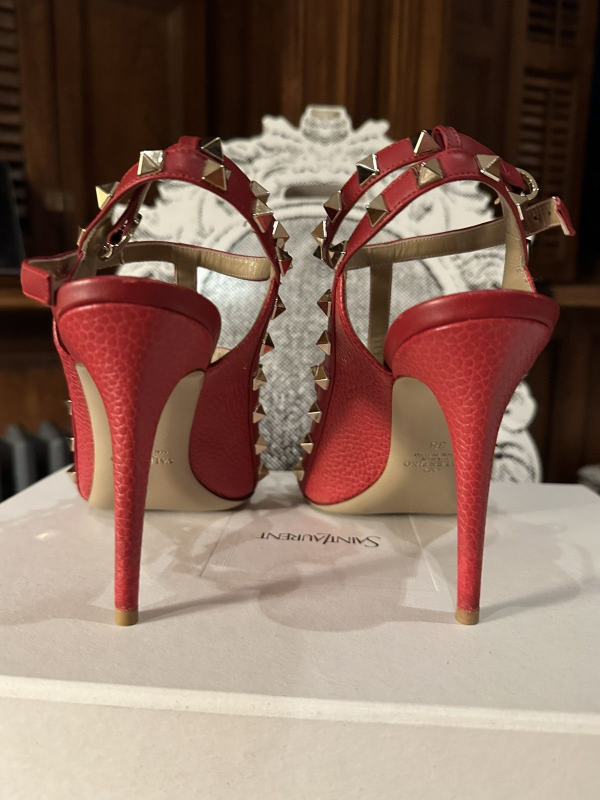 Valentino Valentino Rockstud Heels Size US 8 / IT 38 - 4 Thumbnail