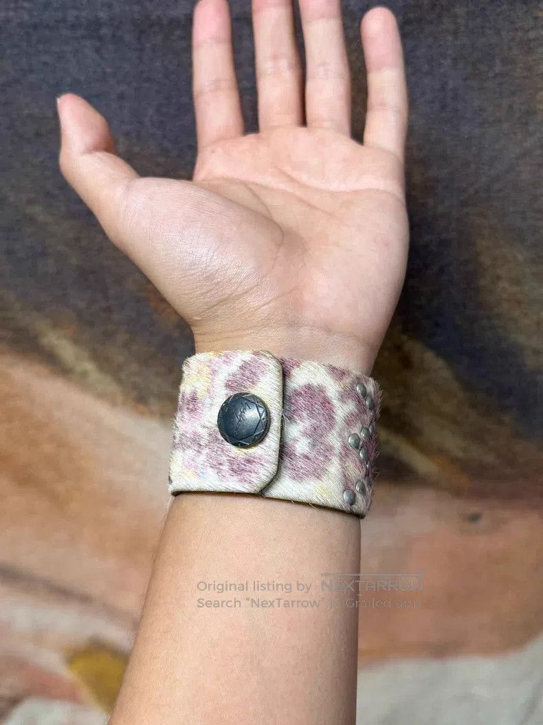 Yohji Yamamoto Yohji Yamamoto Studded Ponyhair Bracelet Size ONE SIZE - 8 Thumbnail
