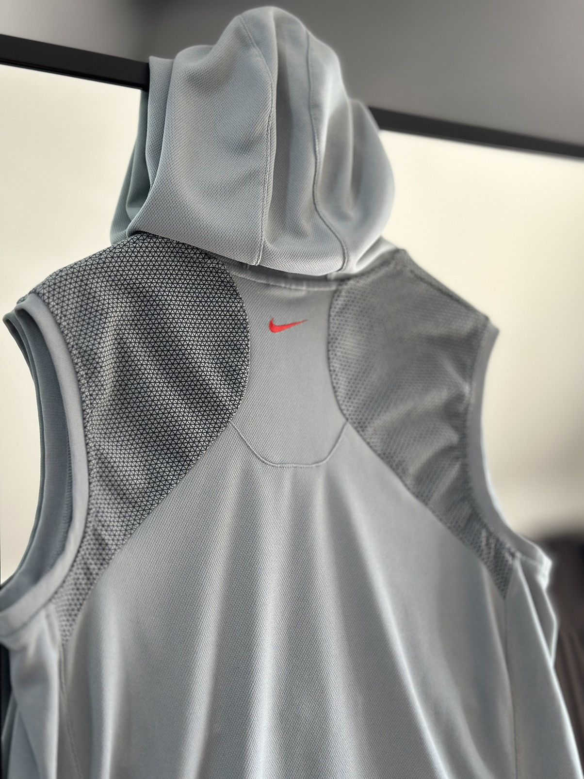 Nike Vintage Nike Shox T-shirt Gray Oakley style West shoppers Size US L / EU 52-54 / 3 - 12 Thumbnail