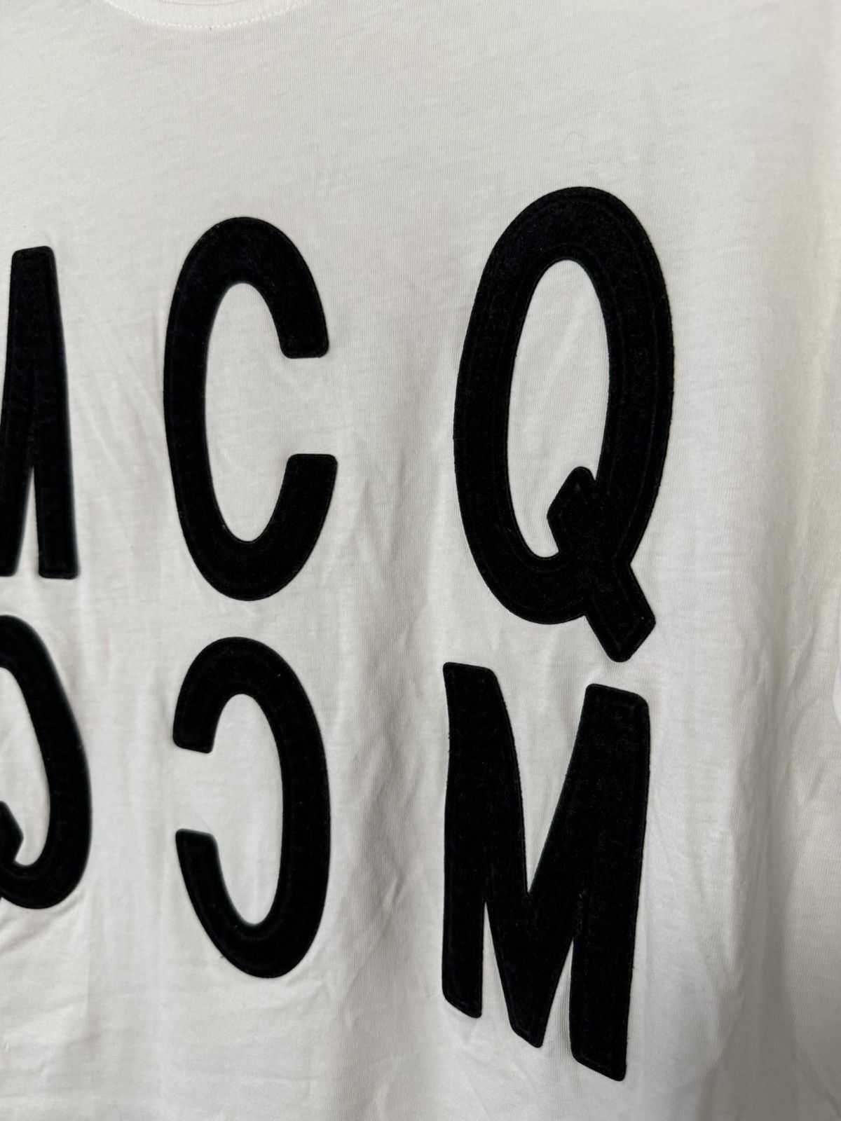 Alexander McQueen × MCQ McQ Alexander McQueen Big Mirror Logo White T-Shirt Large Size US L / EU 52-54 / 3 - 9 Thumbnail