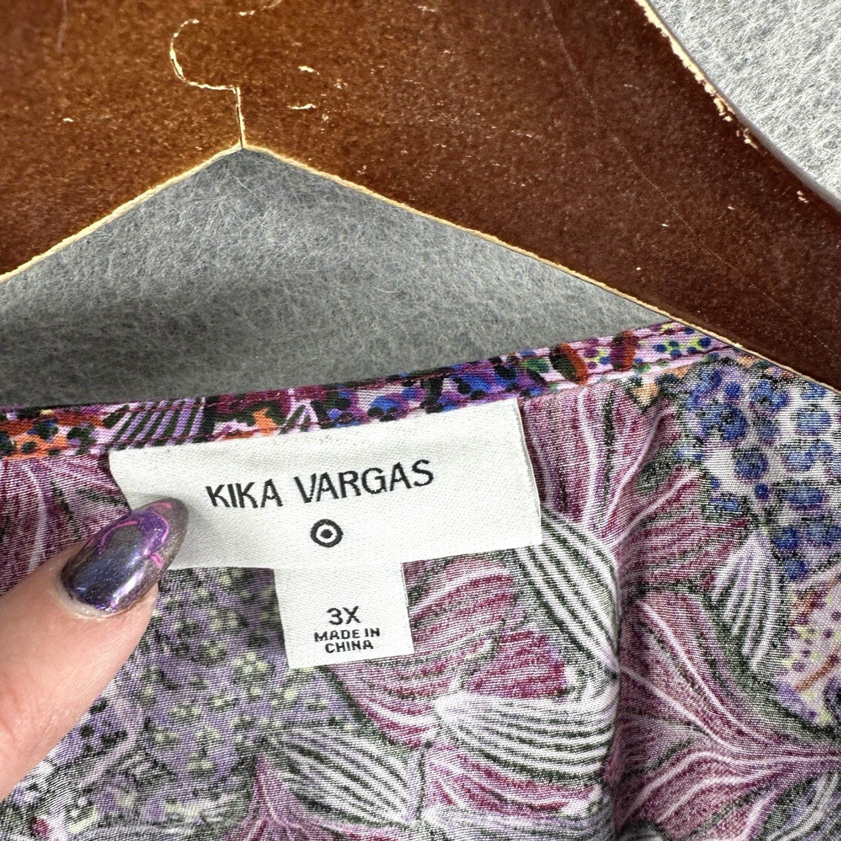 Vintage Kika Vargas Blouse Womens Plus 3X Purple Coral Reef Wrap Floral Puff Sleeve V-Neck Tie 3X Womens Blouse (Shirt) - Polo? Size XXL / US 16-18 / IT 52-54 - 5 Thumbnail