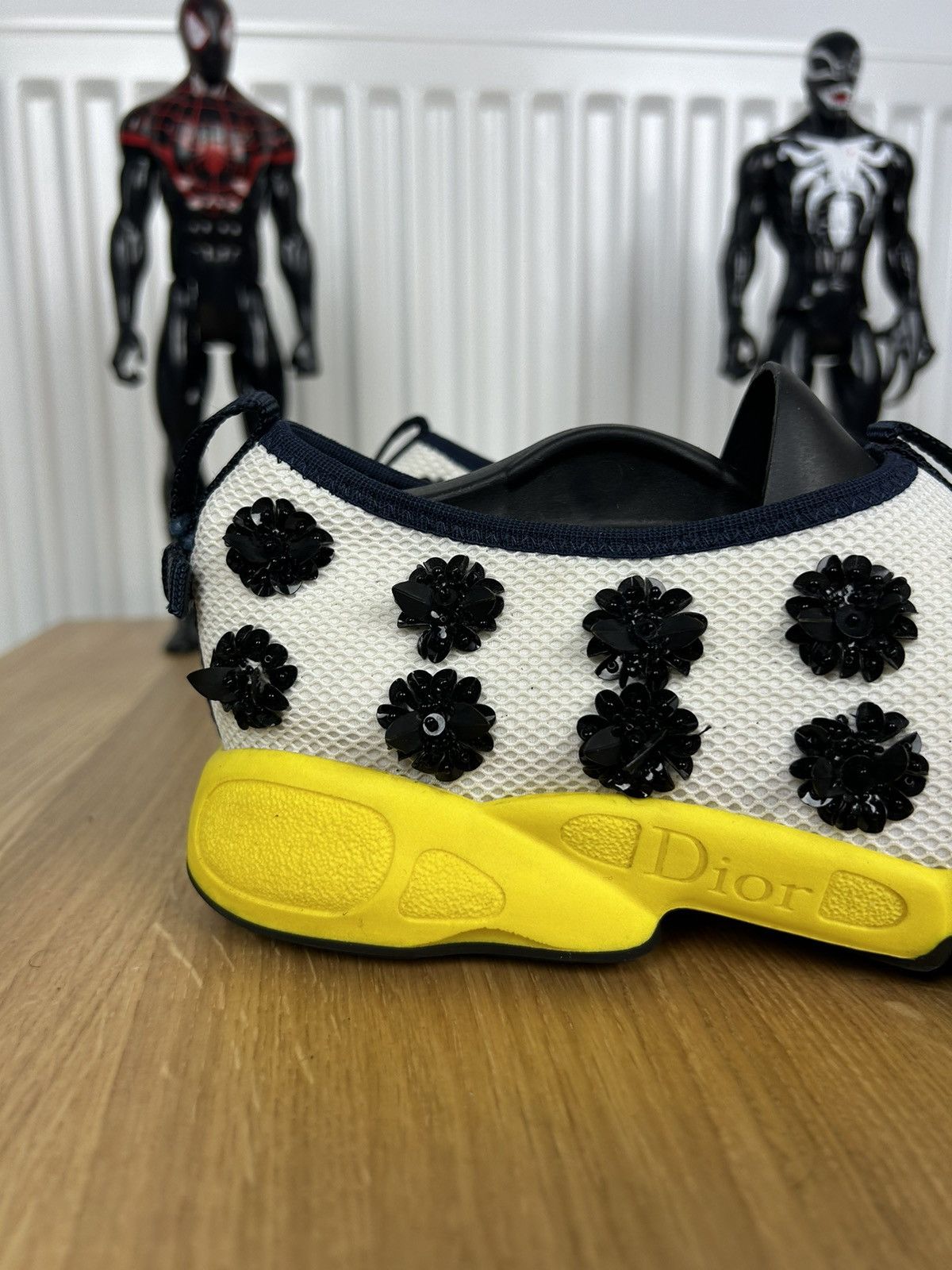 Dior Christian Dior Mesh Embellished sneaker Size US 6 / IT 36 - 3 Thumbnail