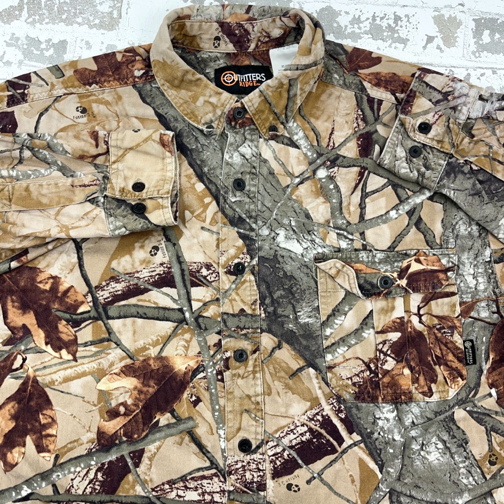 Denime VINTAGE Fusion 3D Camo Shirt Men XL Brown Button Up Twill Denim Woods Leaf VTG Y2K * Size US XL / EU 56 / 4 - 2 Thumbnail