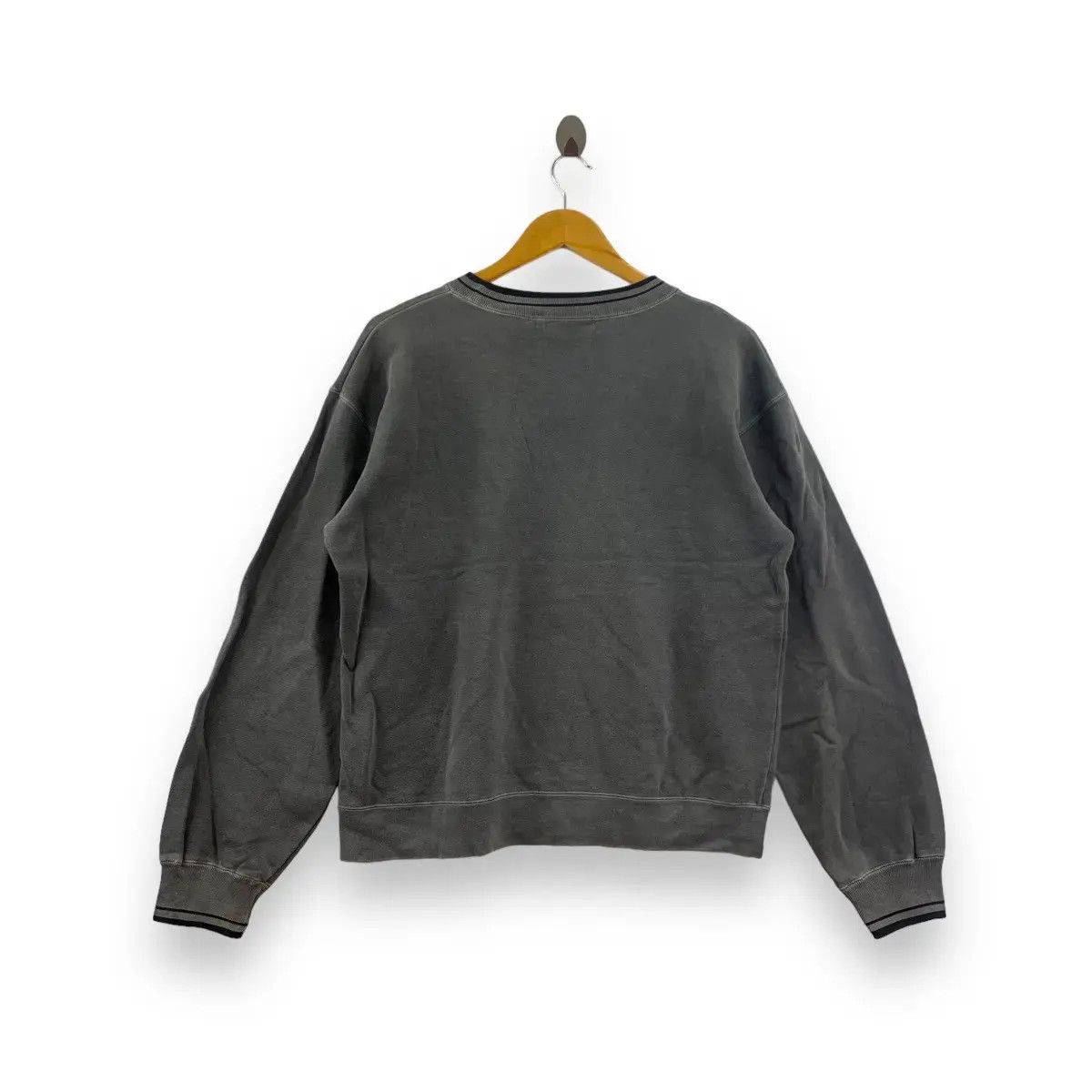 Vintage Vintage BITCH SKATEBOARDS Hip Hop Rap Rebel Sweatshirt Size US L / EU 52-54 / 3 - 4 Thumbnail