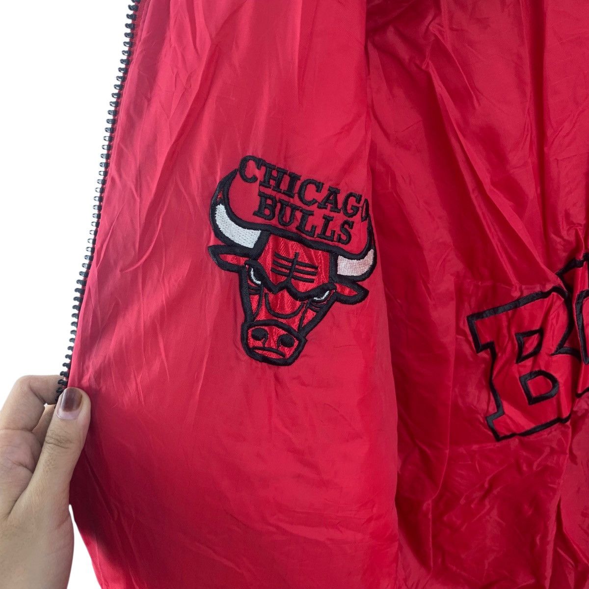 NBA Vintage NBA CHICAGO BULLS Pro Player Bomber Jacket Puffer Size US XXL / EU 58 / 5 - 11 Thumbnail