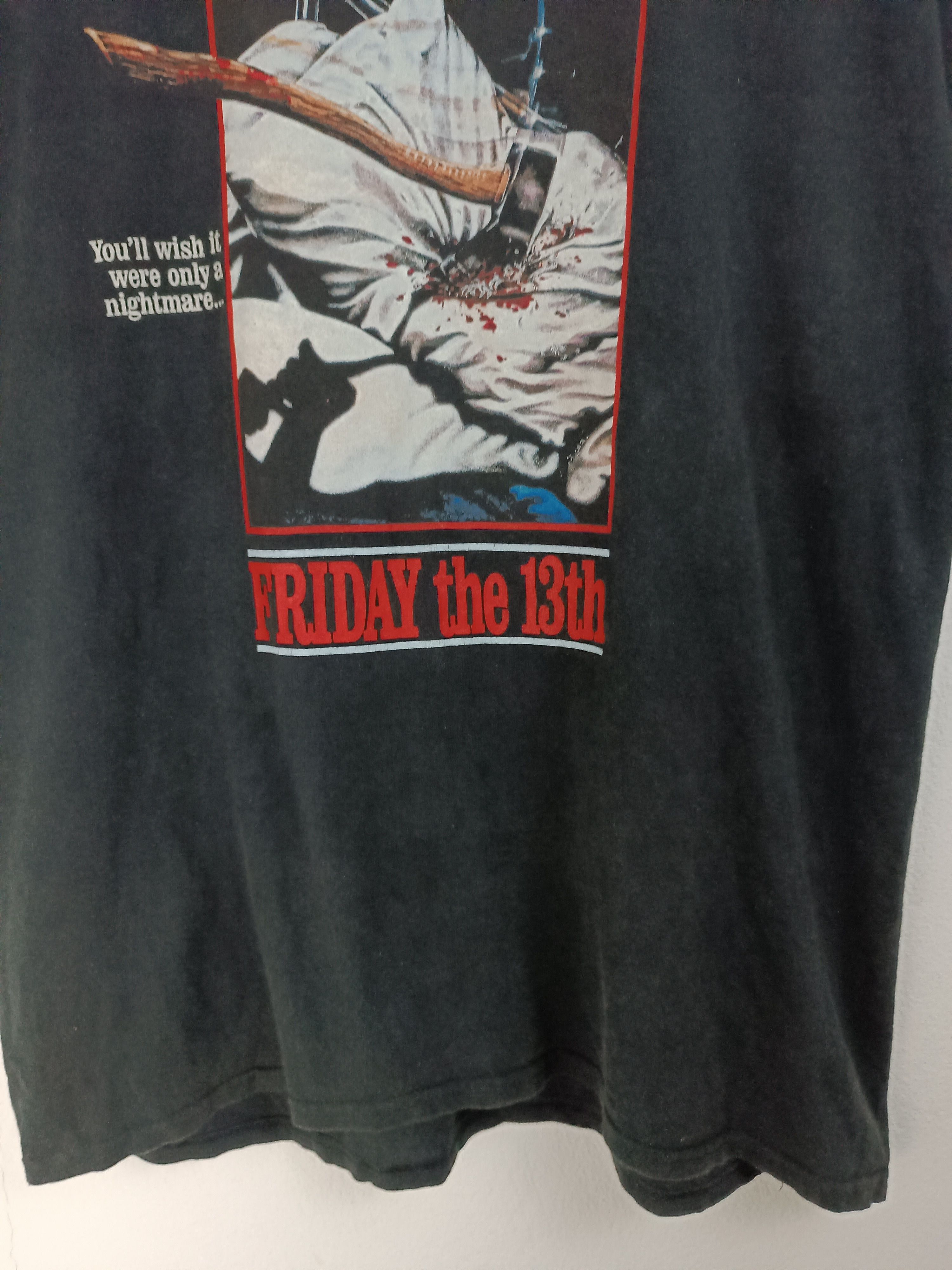 Vintage VINTAGE FRIDAY THE 12TH MOVIE HORROR KRUEGER SCARY TEE Size US L / EU 52-54 / 3 - 7 Thumbnail
