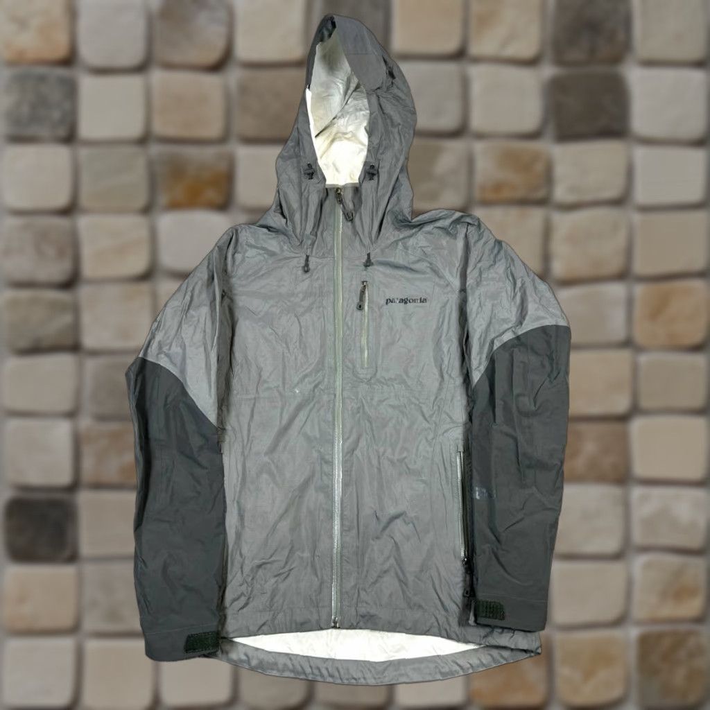 Patagonia Patagonia Torrentshell Jacket Womens XS Gray H2No Water Resistant Full Zip Rain Coat Outdoor Size XS / US 0-2 / IT 36-38 - 1 Thumbnail