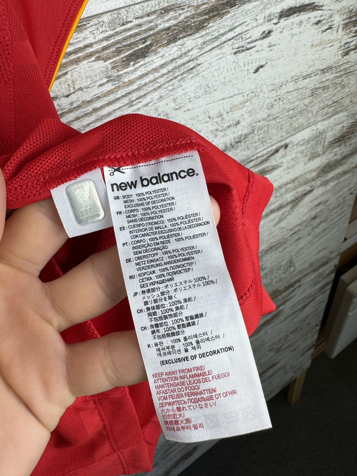New Balance Mens Vintage New Balance FC Liverpool T-shirt soccer jersey Size US L / EU 52-54 / 3 - 6 Thumbnail