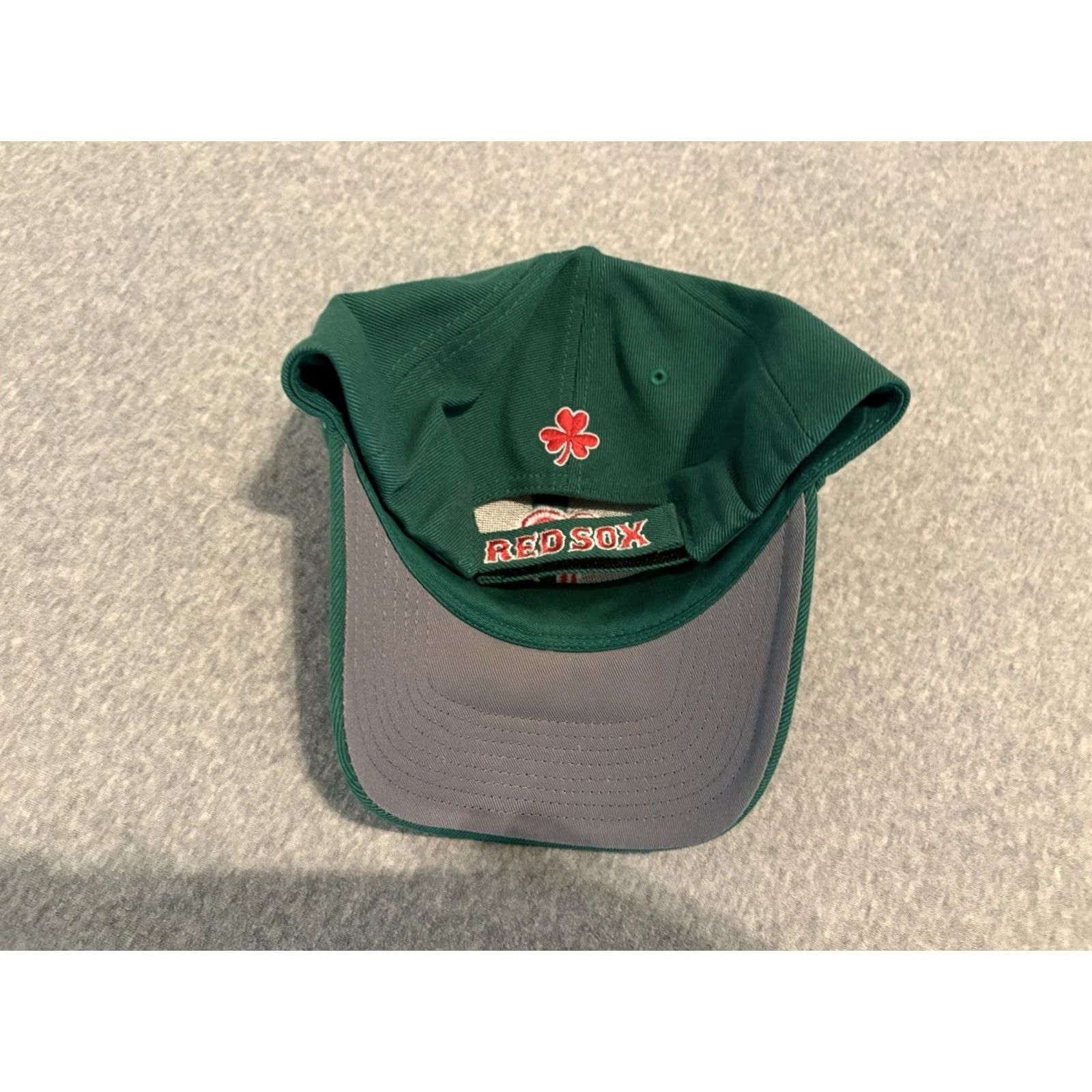 Vintage VINTAGE Green Baseball Cap Hat Twins Enterprise Inc. Men One Size Adjustable Velcro Back Boston Red Sox Shamrock Wool Shamrock Size ONE SIZE - 4 Thumbnail