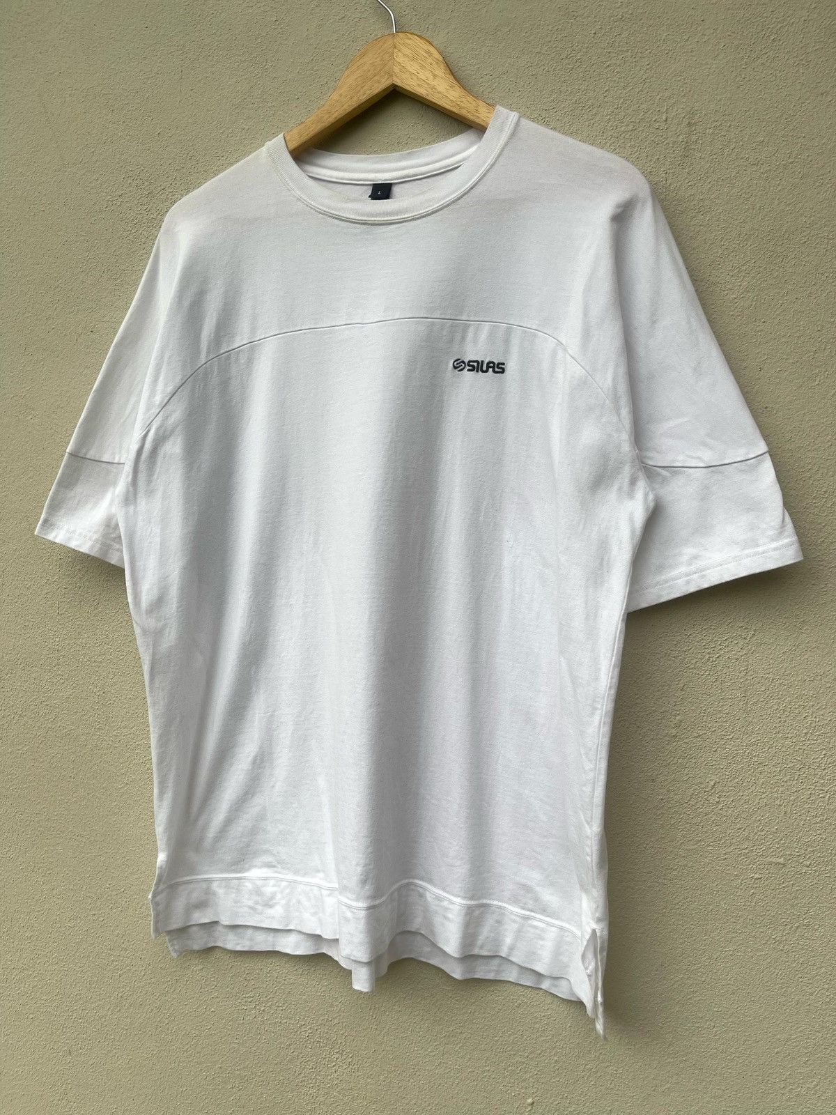 Designer × Japanese Brand × Silas Silas Logo Tee Size US L / EU 52-54 / 3 - 4 Thumbnail