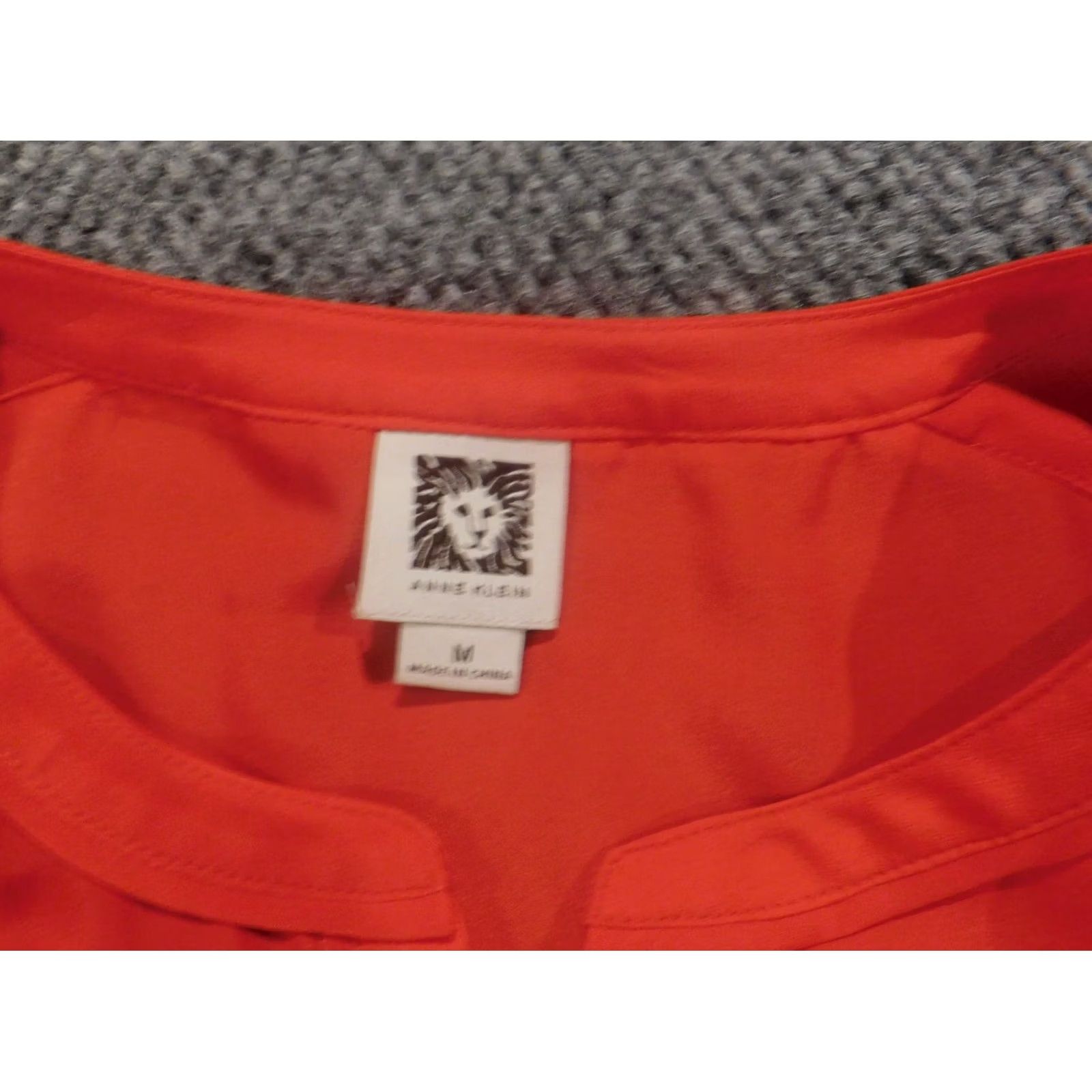 Anne Klein Anne Klein Womens Blouse M Red Crew Neck Pullover Button Short Sleeve Casual Stretch Regular Polyester Down Regular Size Type Blouse Womens Size M / US 6-8 / IT 42-44 - 4 Thumbnail