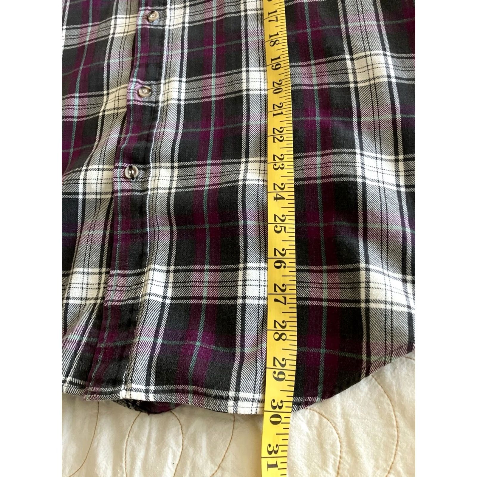 Sears VINTAGE Sears The Mens Store Button Up Shirt XL Green Plaid Long Sleeve 90s Mens Casual Cotton Flannel Pocket Shirt Boys Womens? Size US XL / EU 56 / 4 - 6 Thumbnail