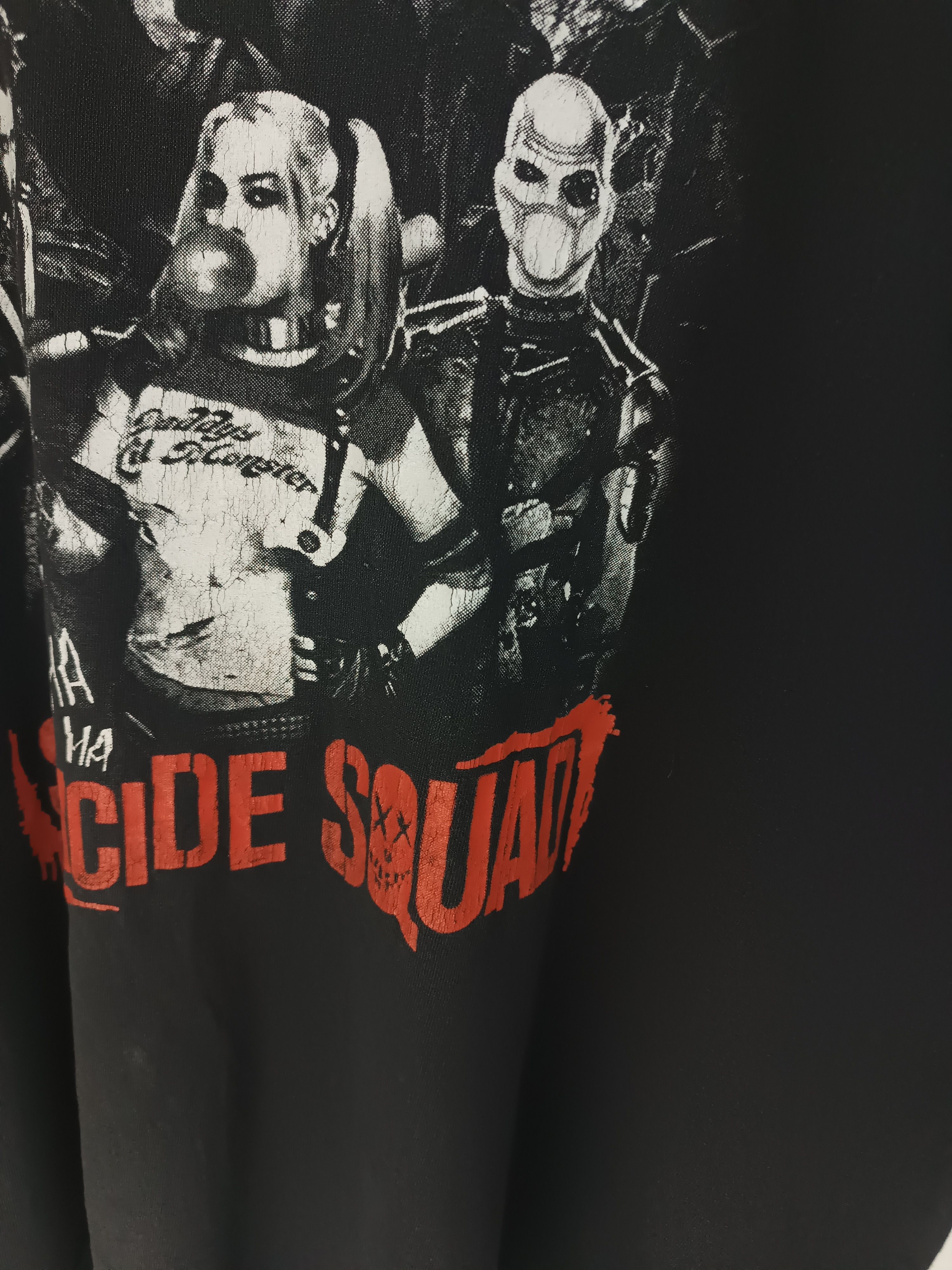 DC Comics VINTAGE FADED SUICIDE SQUAD DC COMICS SUPERHEROES TEE Size US L / EU 52-54 / 3 - 11 Thumbnail