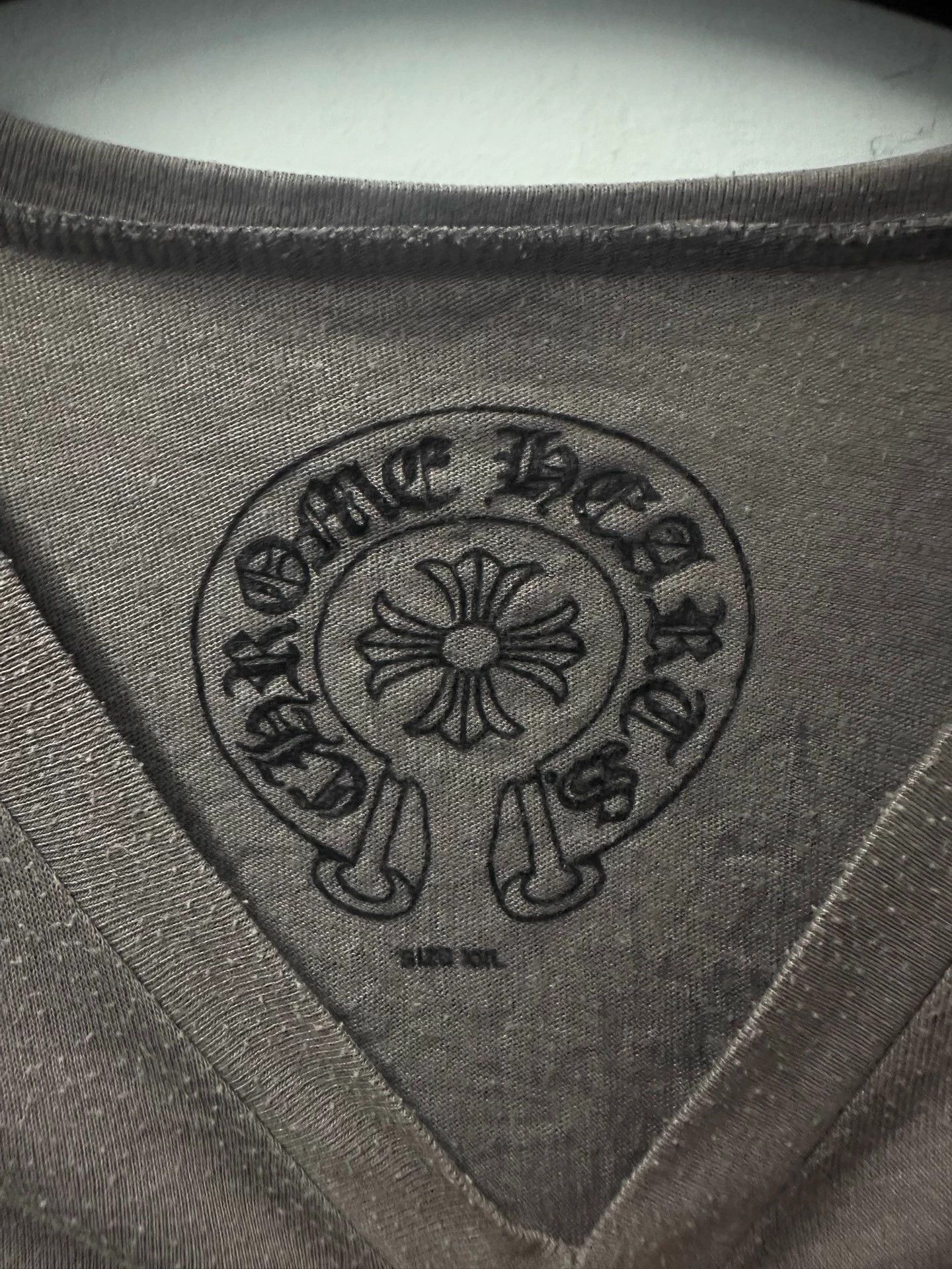 Chrome Hearts Chrome Hearts Vintage Charcoal Gray Dagger Phantom Cross V-Neck Short Sleeve XXL Unisex Size US XXL / EU 58 / 5 - 3 Thumbnail