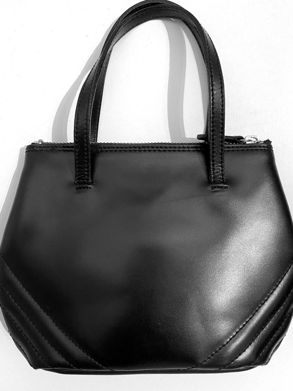 Jean Paul Gaultier Jean Paul Gaultier JPG Logo Leather Handbag Baby Bag Purse Size ONE SIZE - 5 Thumbnail