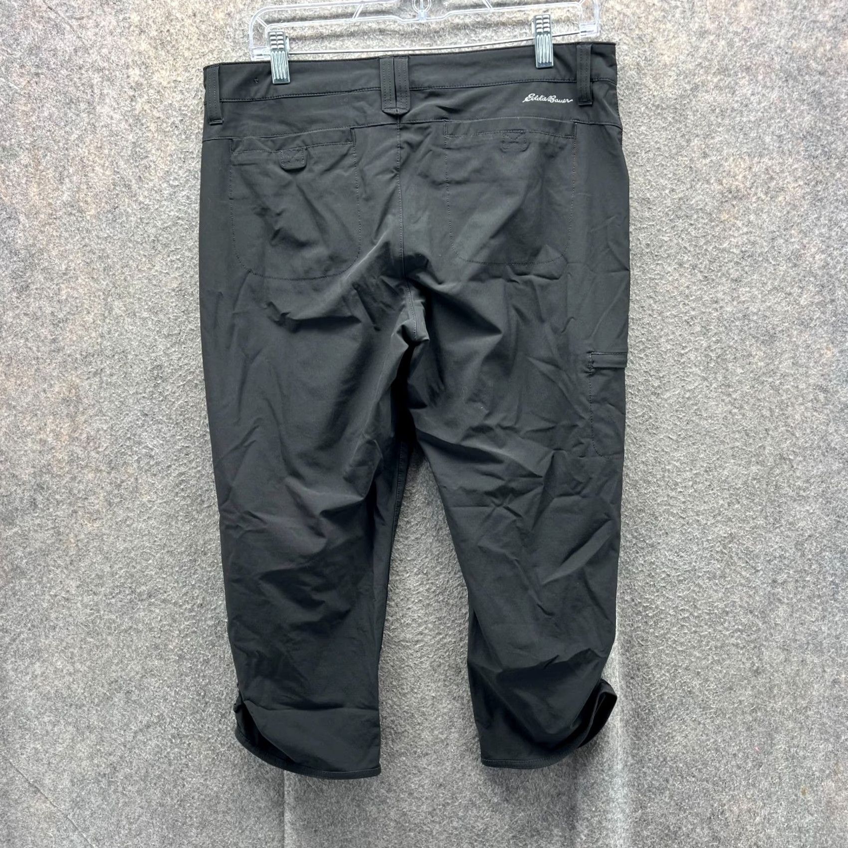 Eddie Bauer Eddie Bauer Pants Womens 8 Black Capri Lightweight Stretch Outdoor Hiking Straight Leg Capris Womens 8 Black Size 30" / US 8 / IT 44 - 2 Thumbnail