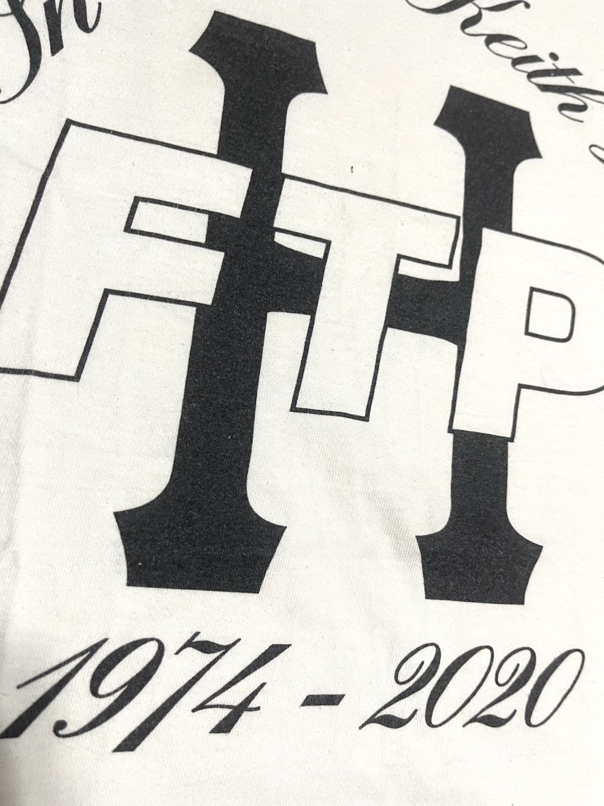 Huf × Vintage HUF x FTP "We Love You Keith" Tee Size US M / EU 48-50 / 2 - 8 Thumbnail