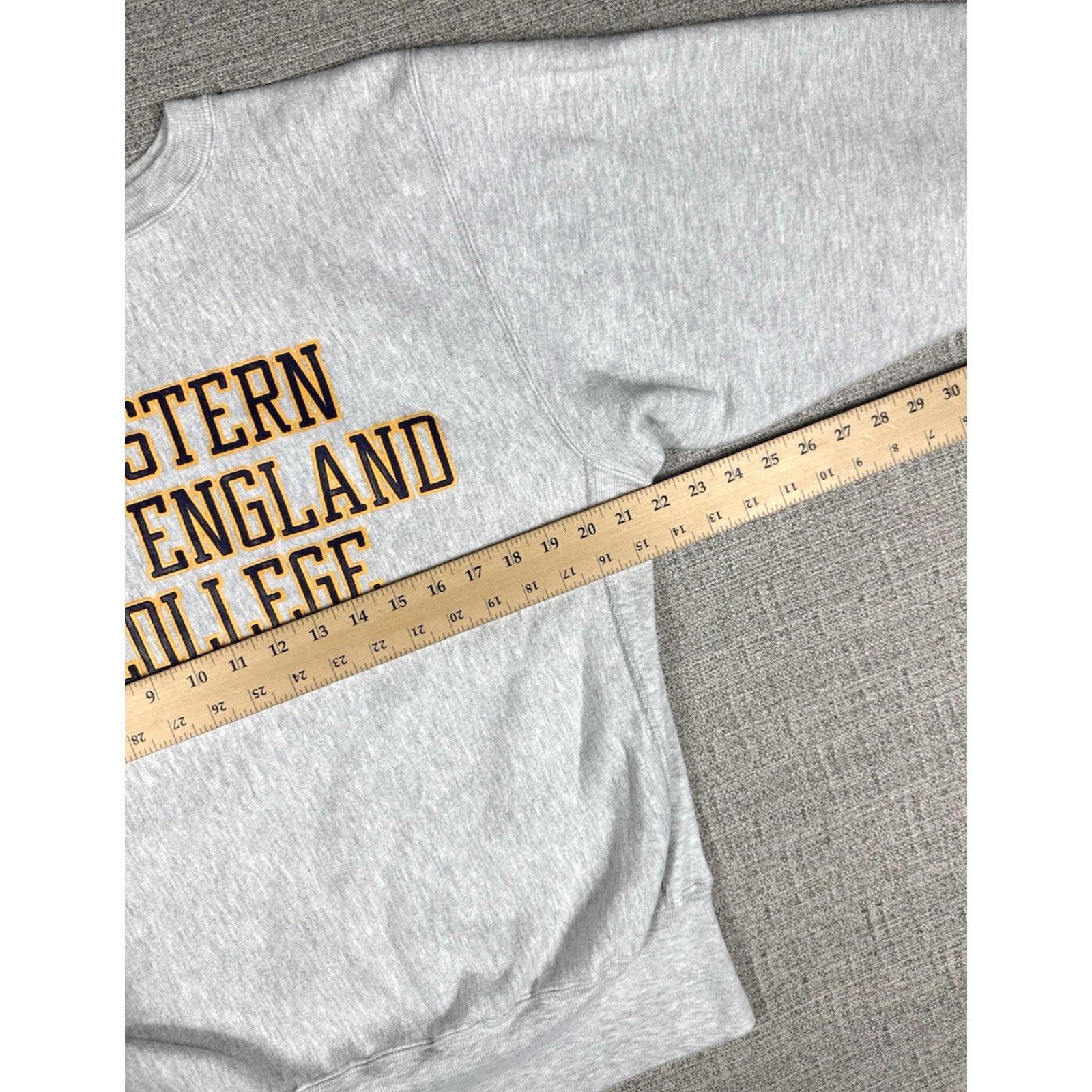 Champion Western New England Champion Reverse Weave Sweatshirt Sz L Size US L / EU 52-54 / 3 - 4 Thumbnail